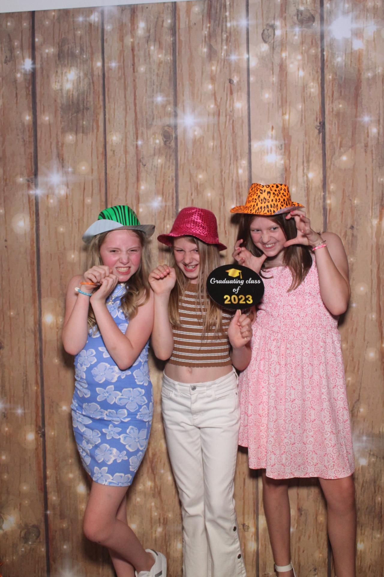 Oakworth Year 6 Leavers Party  | View more photos from the event at gallery.magicimages.uk/u/MagicImages/Oakworth-Year-6-Leavers-Party