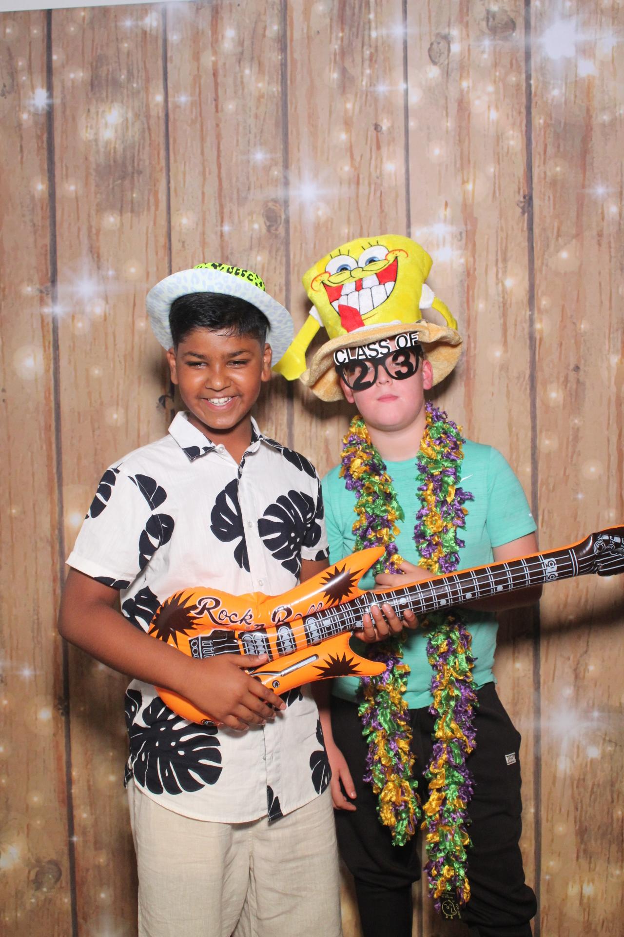 Oakworth Year 6 Leavers Party  | View more photos from the event at gallery.magicimages.uk/u/MagicImages/Oakworth-Year-6-Leavers-Party