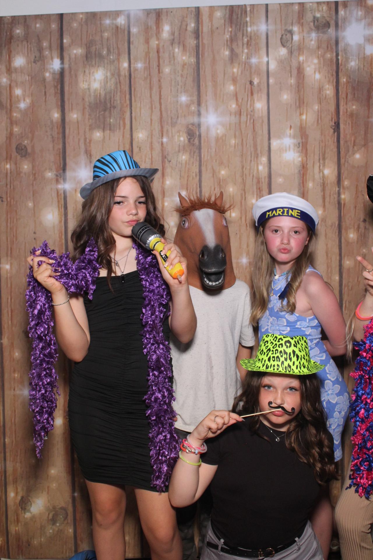 Oakworth Year 6 Leavers Party  | View more photos from the event at gallery.magicimages.uk/u/MagicImages/Oakworth-Year-6-Leavers-Party