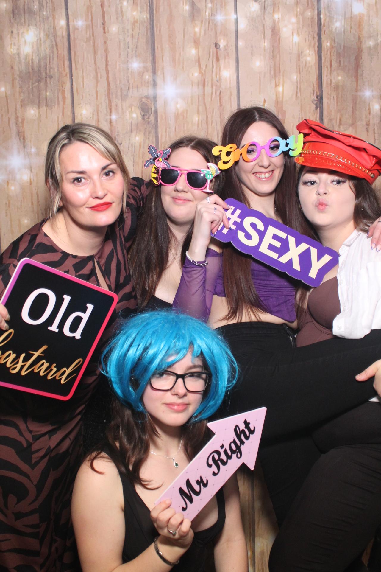 Olivia & Joanne Birthdays  | View more photos from the event at gallery.magicimages.uk/u/MagicImages/Olivia-Joanne-Birthdays