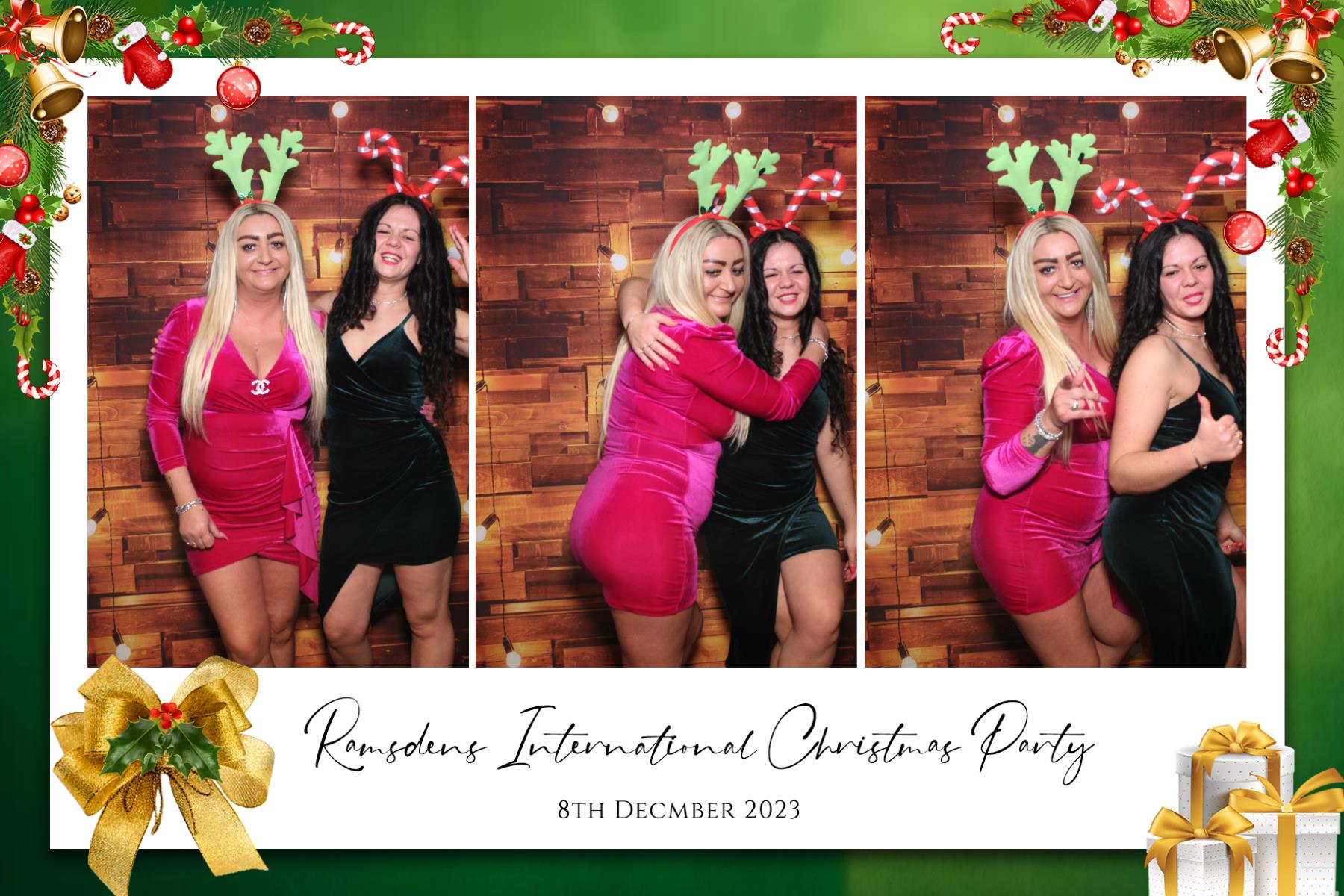 Ramsdens Christmas Party   | View more photos from the event at gallery.magicimages.uk/u/MagicImages/Ramsdens-Christmas-Party-0