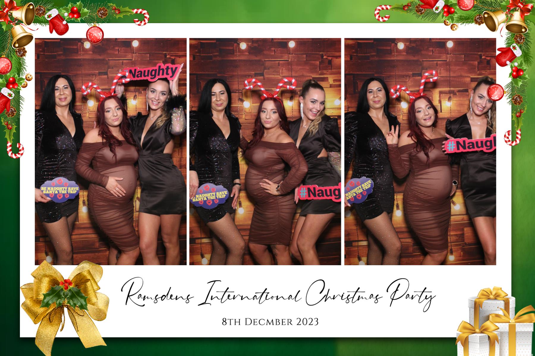 Ramsdens Christmas Party   | View more photos from the event at gallery.magicimages.uk/u/MagicImages/Ramsdens-Christmas-Party-0