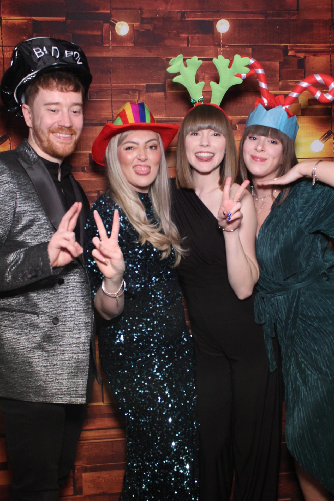 Ramsdens Christmas Party   | View more photos from the event at gallery.magicimages.uk/u/MagicImages/Ramsdens-Christmas-Party-0