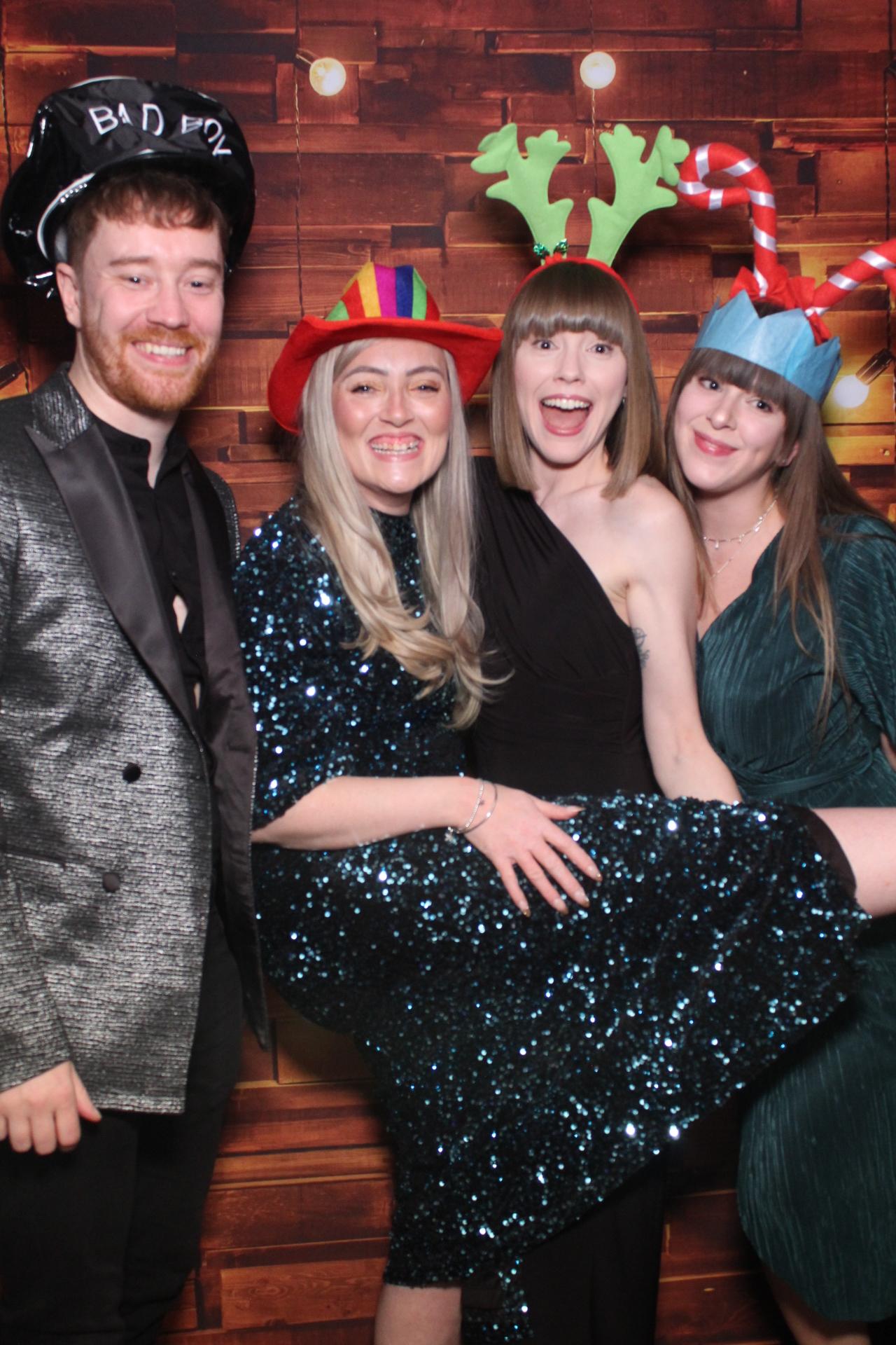 Ramsdens Christmas Party   | View more photos from the event at gallery.magicimages.uk/u/MagicImages/Ramsdens-Christmas-Party-0