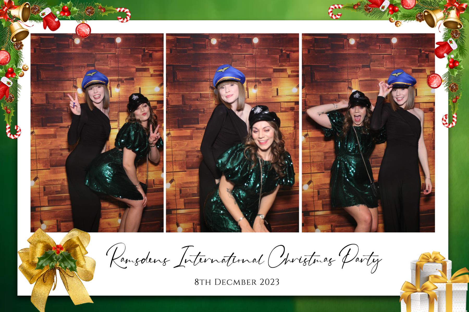 Ramsdens Christmas Party   | View more photos from the event at gallery.magicimages.uk/u/MagicImages/Ramsdens-Christmas-Party-0