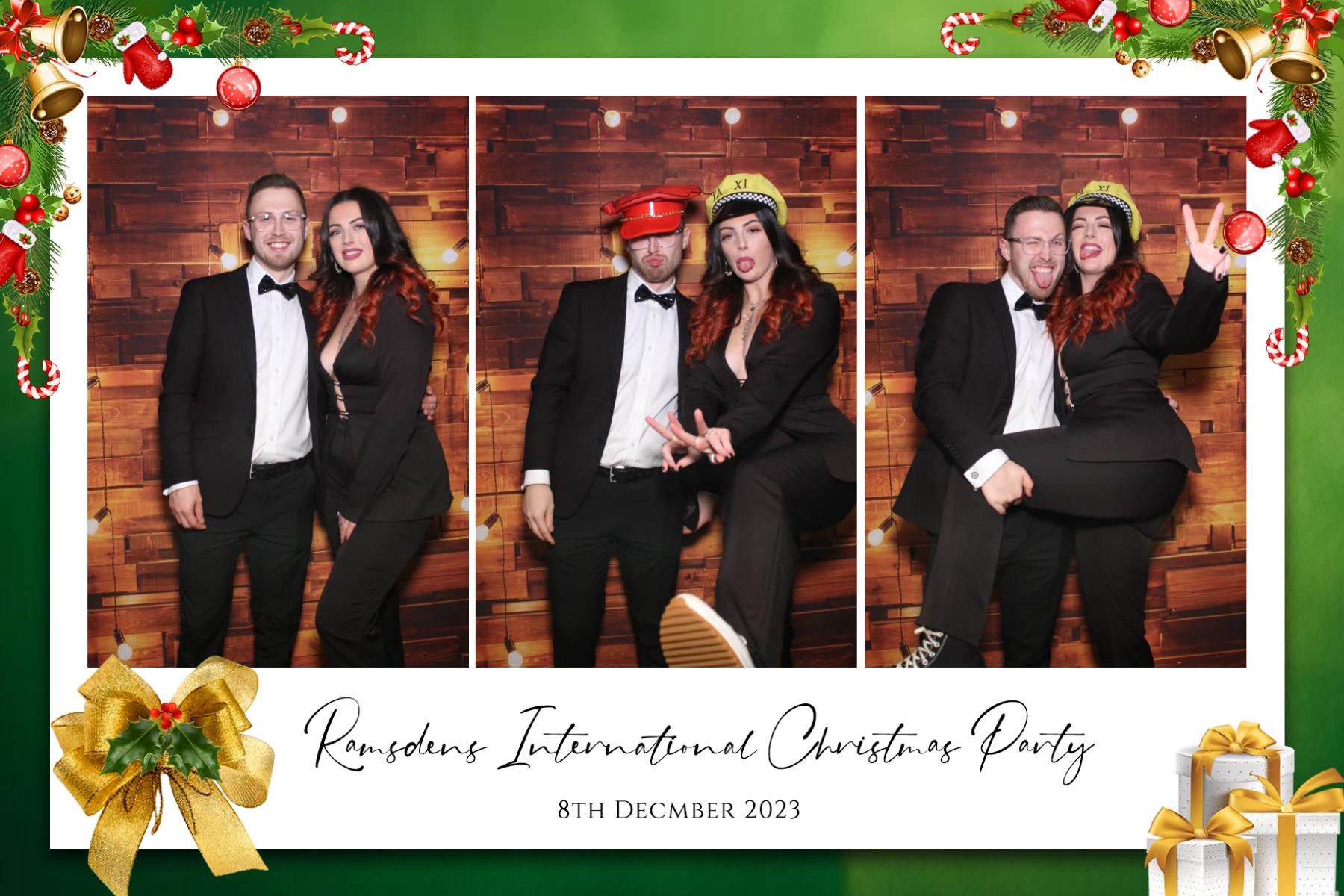 Ramsdens Christmas Party   | View more photos from the event at gallery.magicimages.uk/u/MagicImages/Ramsdens-Christmas-Party-0