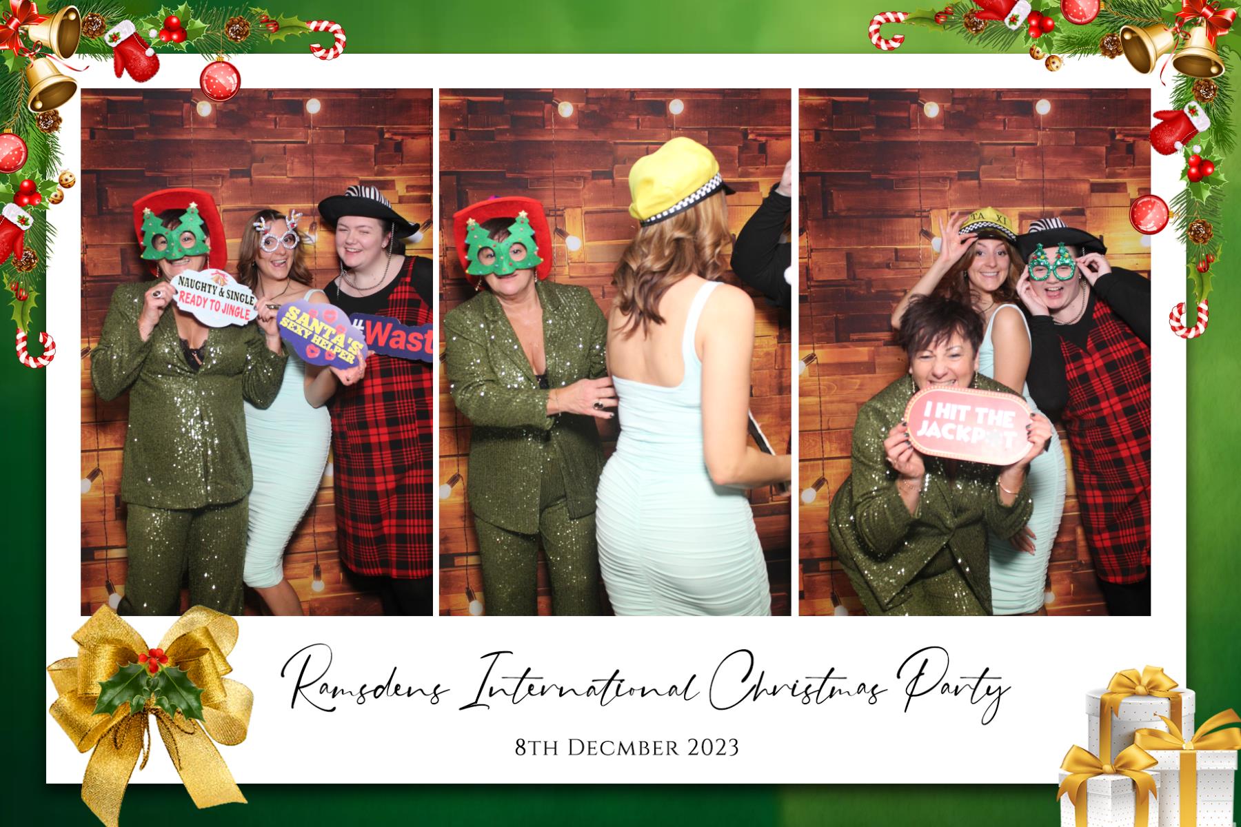 Ramsdens Christmas Party   | View more photos from the event at gallery.magicimages.uk/u/MagicImages/Ramsdens-Christmas-Party-0