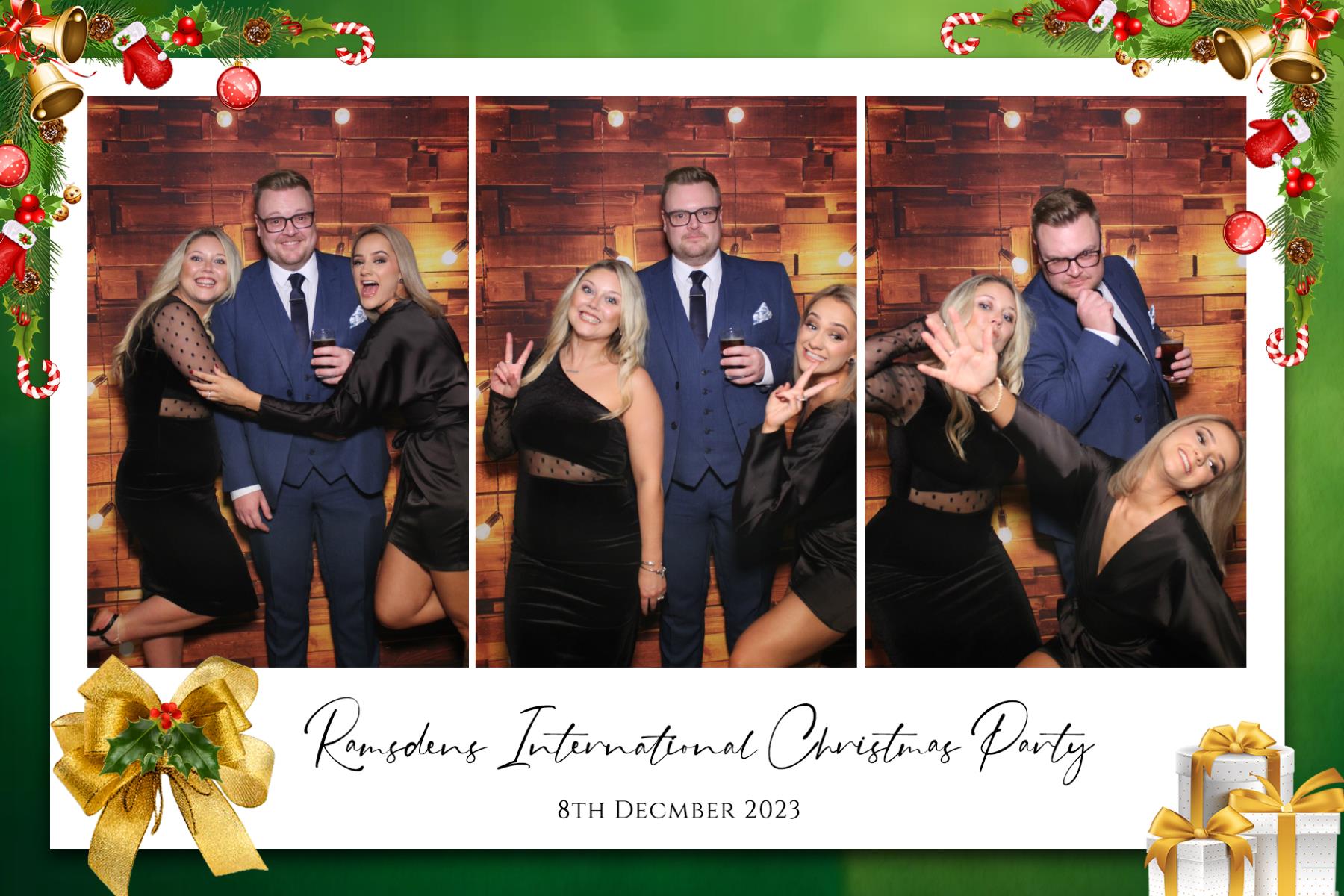 Ramsdens Christmas Party   | View more photos from the event at gallery.magicimages.uk/u/MagicImages/Ramsdens-Christmas-Party-0