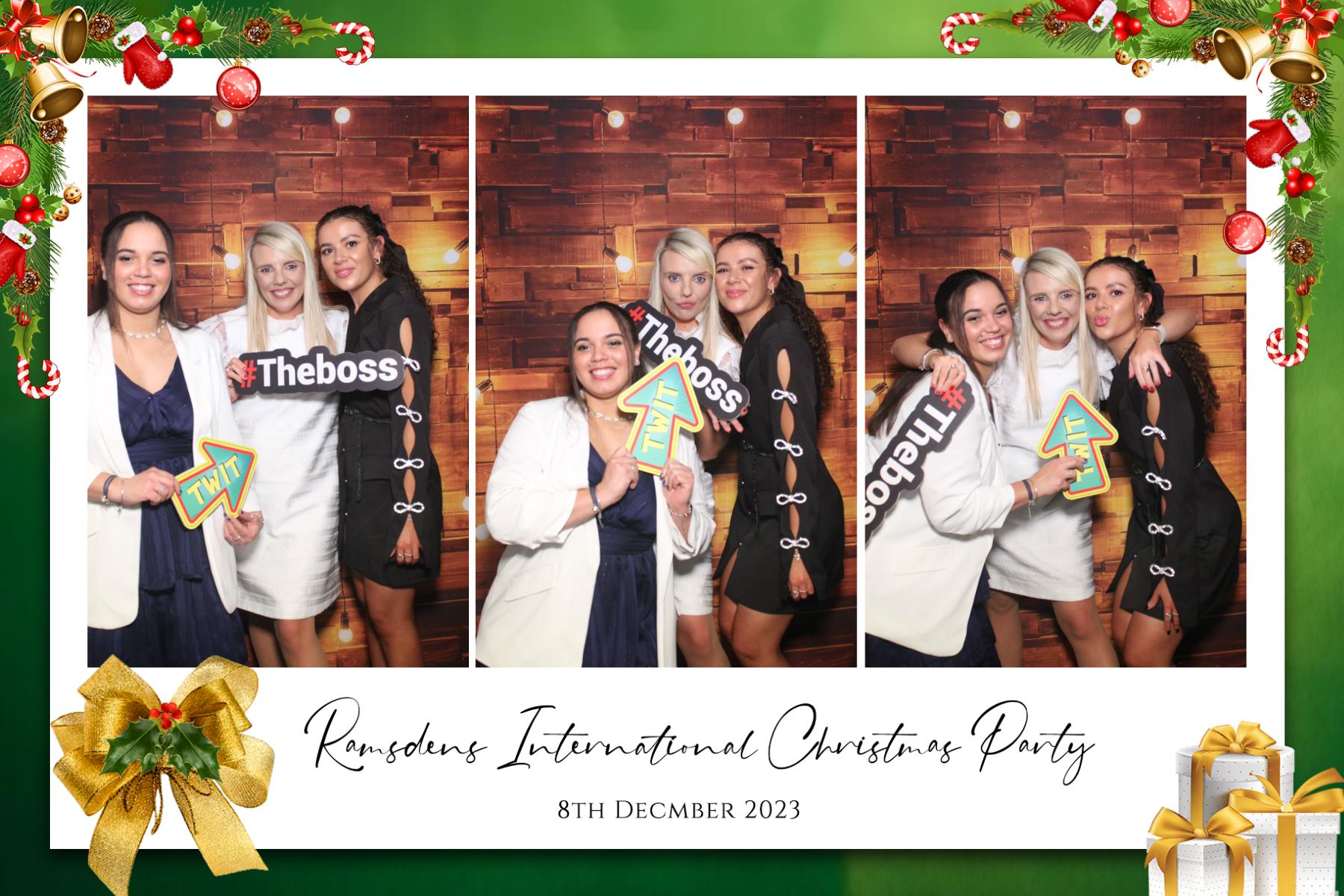 Ramsdens Christmas Party   | View more photos from the event at gallery.magicimages.uk/u/MagicImages/Ramsdens-Christmas-Party-0