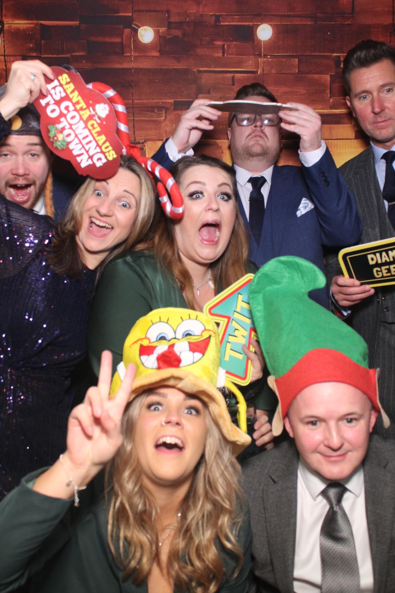 Ramsdens Christmas Party   | View more photos from the event at gallery.magicimages.uk/u/MagicImages/Ramsdens-Christmas-Party-0
