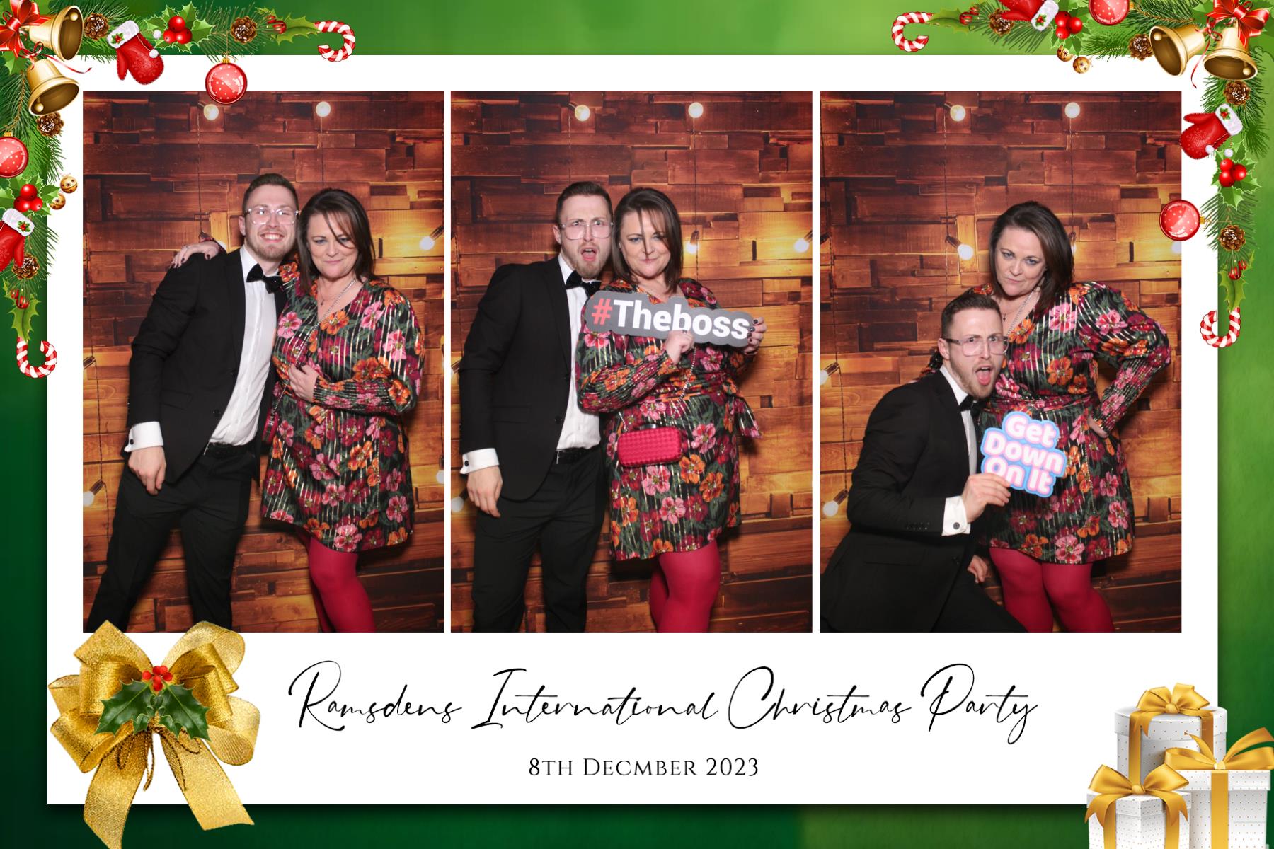 Ramsdens Christmas Party   | View more photos from the event at gallery.magicimages.uk/u/MagicImages/Ramsdens-Christmas-Party-0