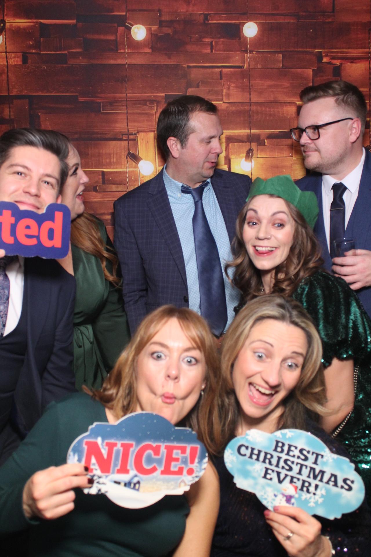Ramsdens Christmas Party   | View more photos from the event at gallery.magicimages.uk/u/MagicImages/Ramsdens-Christmas-Party-0