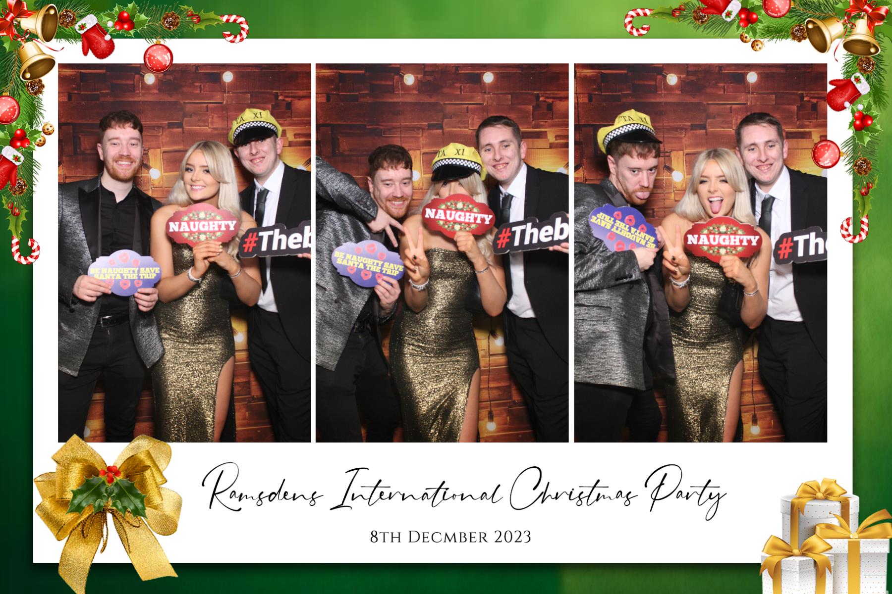 Ramsdens Christmas Party   | View more photos from the event at gallery.magicimages.uk/u/MagicImages/Ramsdens-Christmas-Party-0