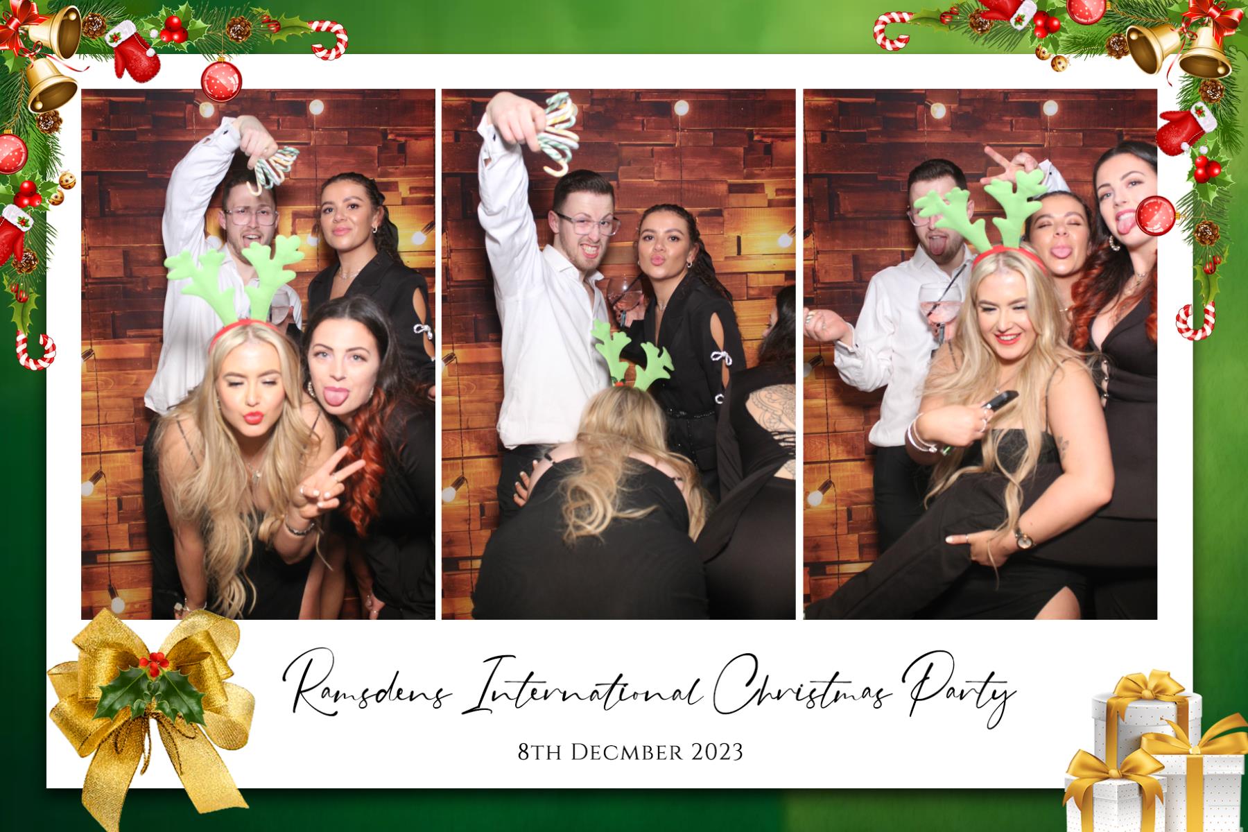 Ramsdens Christmas Party   | View more photos from the event at gallery.magicimages.uk/u/MagicImages/Ramsdens-Christmas-Party-0