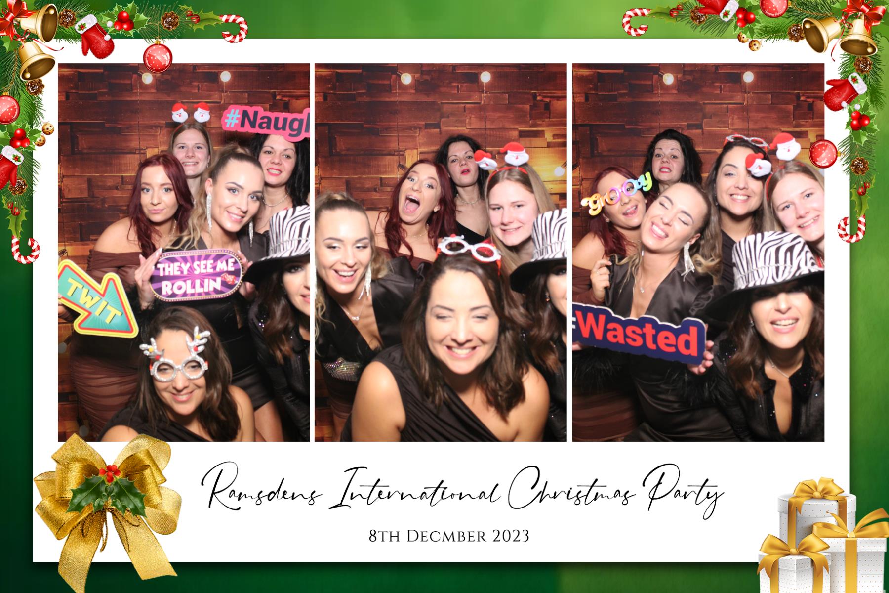 Ramsdens Christmas Party   | View more photos from the event at gallery.magicimages.uk/u/MagicImages/Ramsdens-Christmas-Party-0