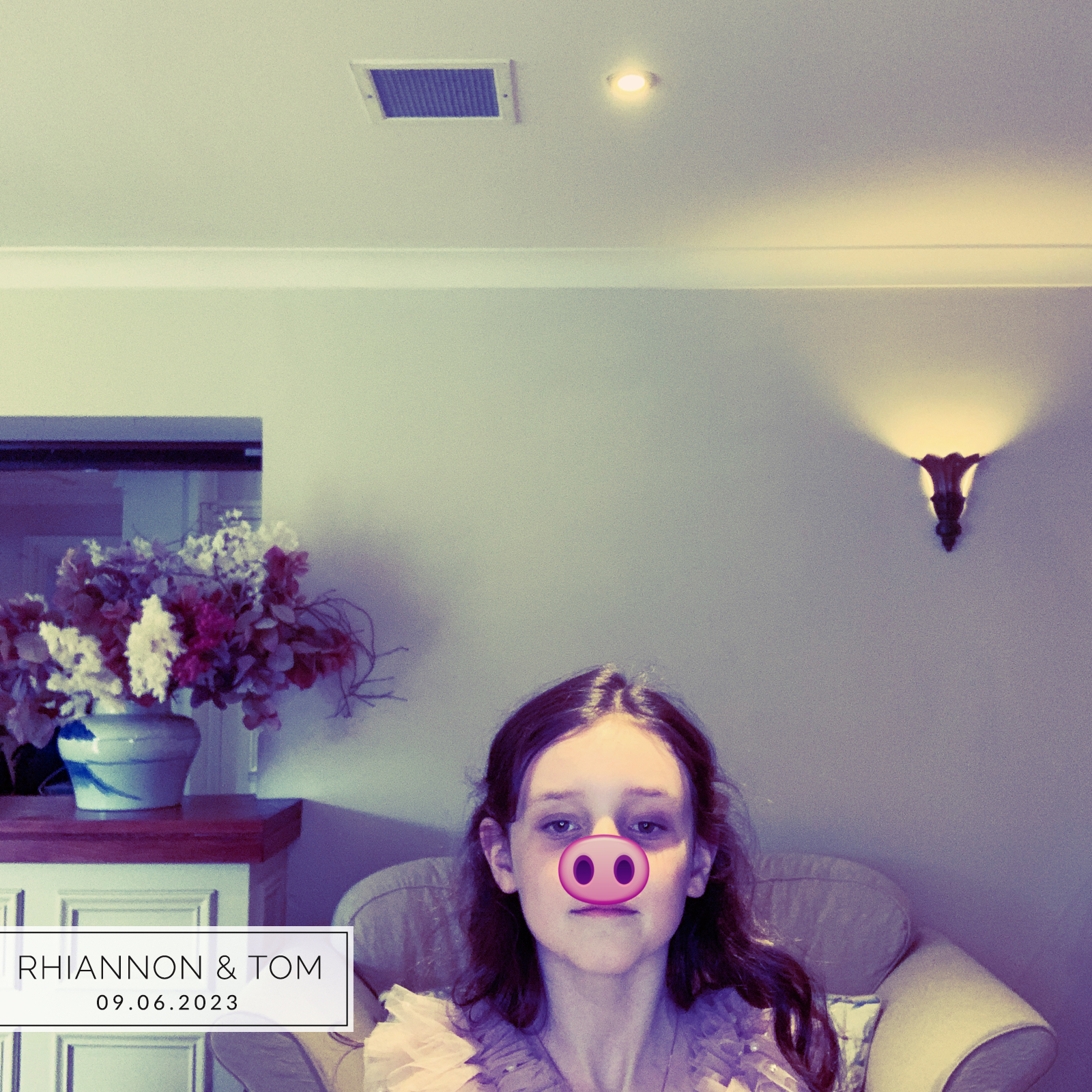 Rhiannon & Tom | View more photos from the event at gallery.magicimages.uk/u/MagicImages/Rhiannon-Tom