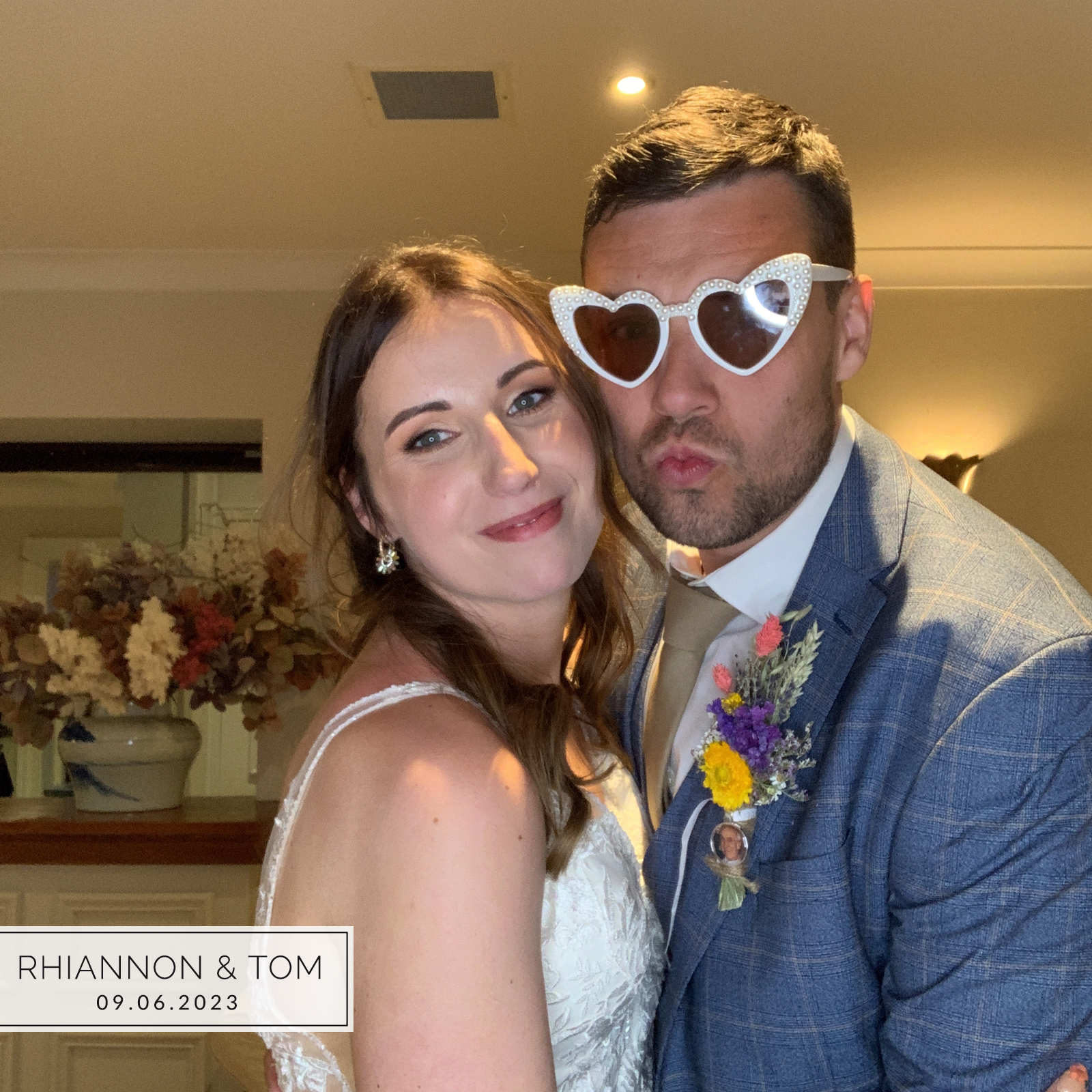 Rhiannon & Tom | View more photos from the event at gallery.magicimages.uk/u/MagicImages/Rhiannon-Tom