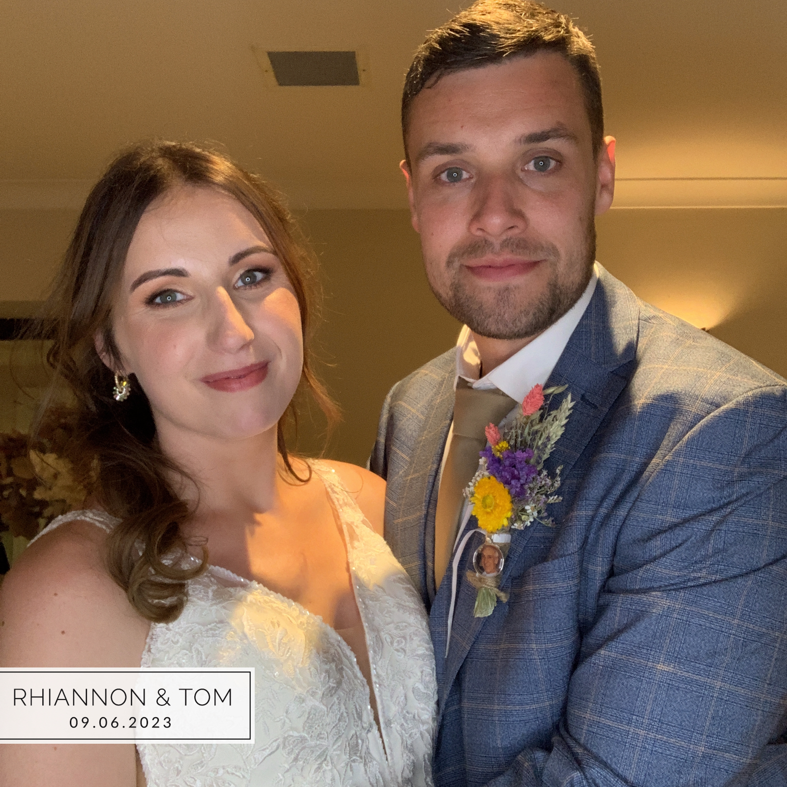 Rhiannon & Tom | View more photos from the event at gallery.magicimages.uk/u/MagicImages/Rhiannon-Tom