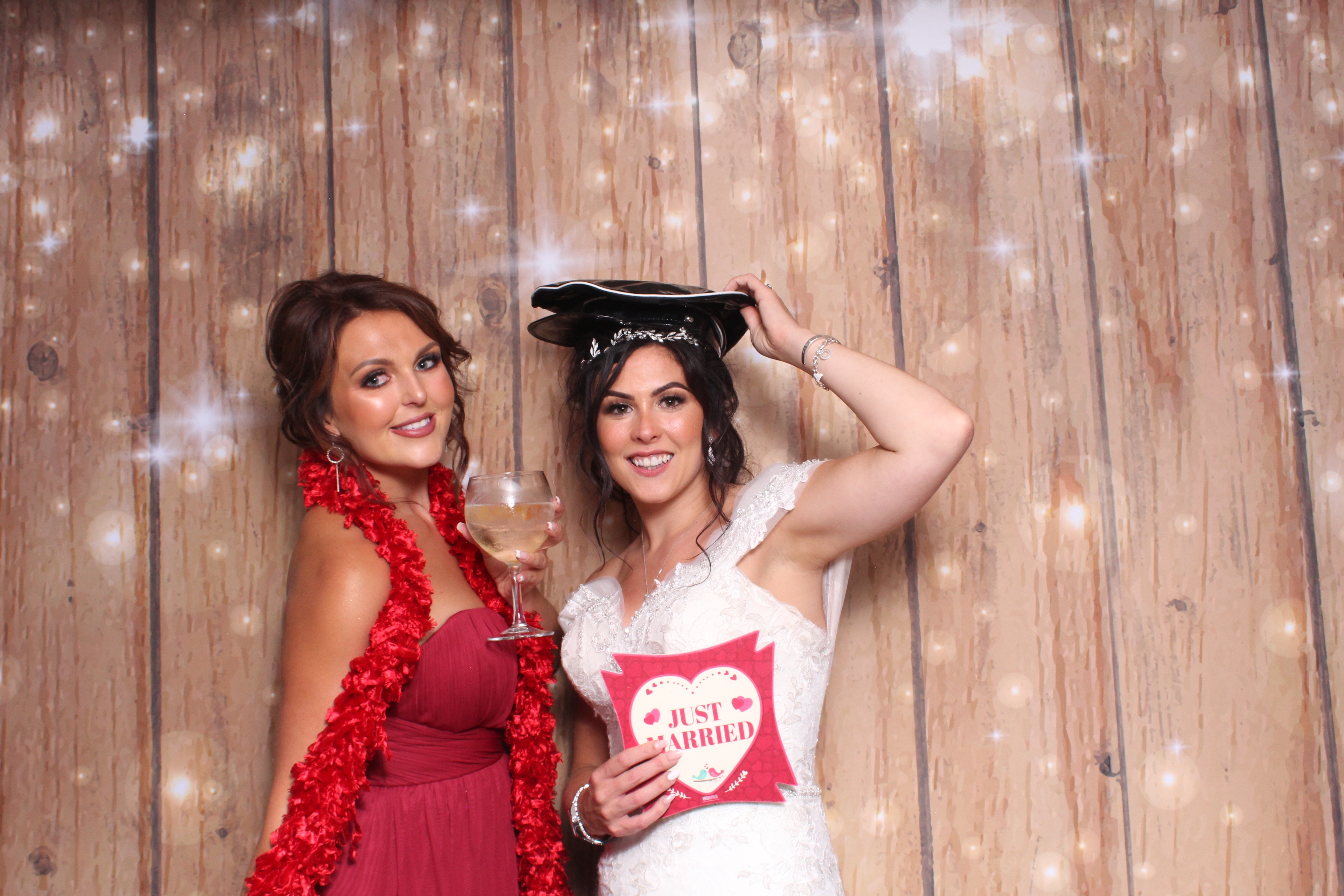 Sean & Shenley  | View more photos from the event at gallery.magicimages.uk/u/MagicImages/Sean-Shenley