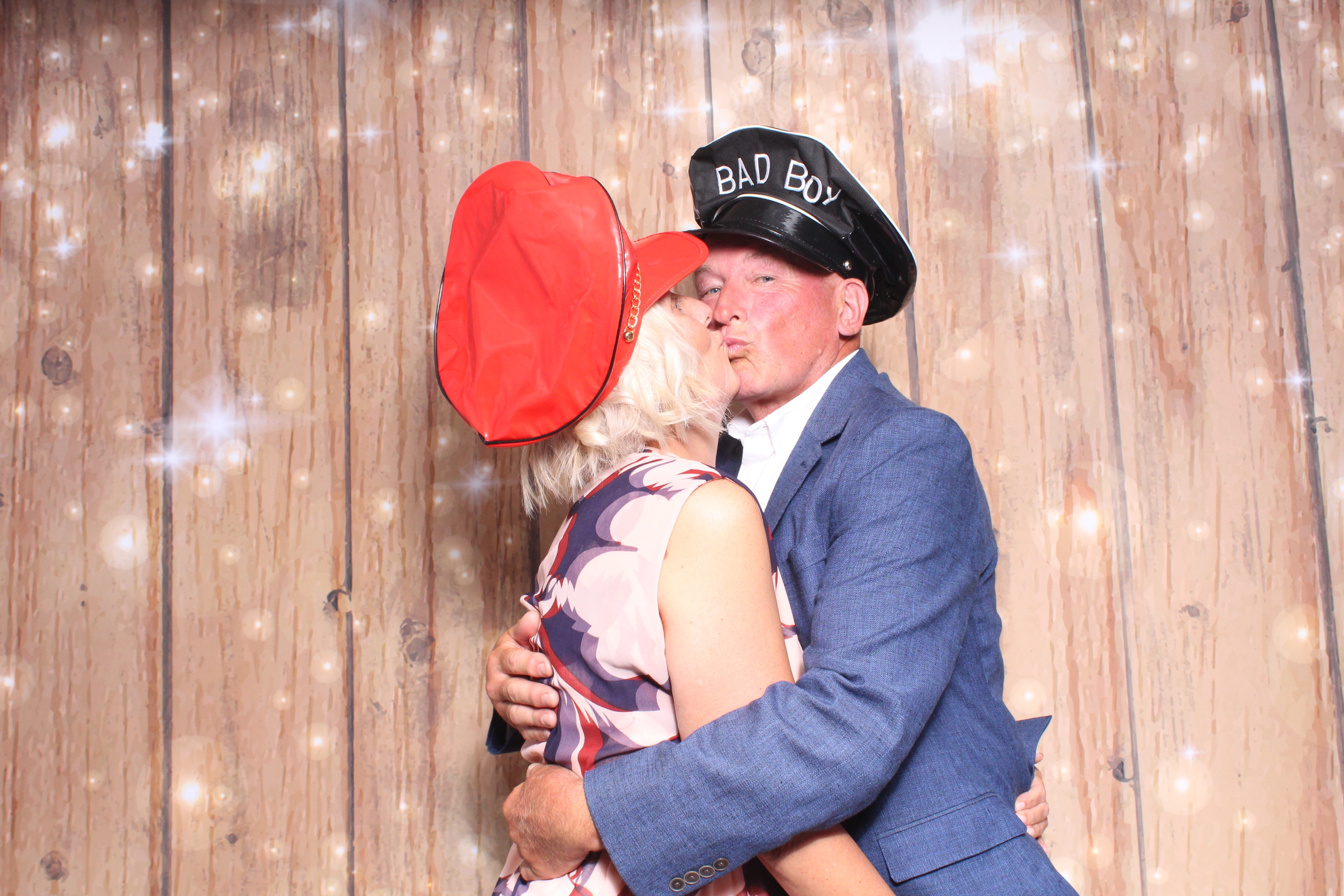 Sean & Shenley  | View more photos from the event at gallery.magicimages.uk/u/MagicImages/Sean-Shenley