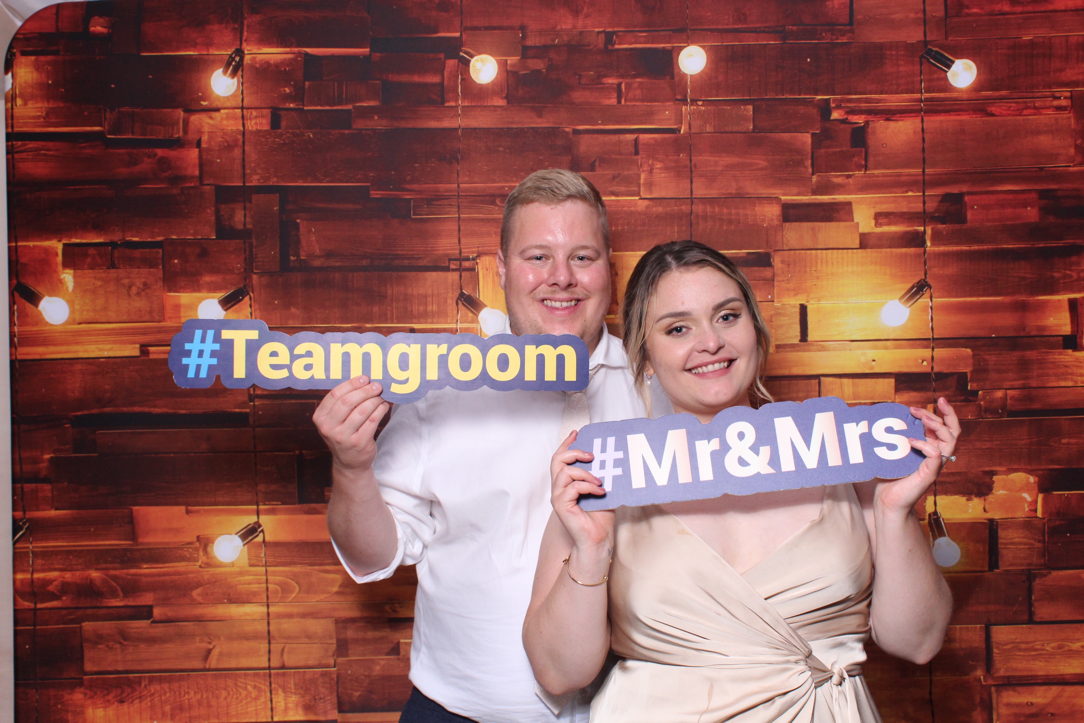 Stacey and Reece | View more photos from the event at gallery.magicimages.uk/u/MagicImages/Stacey-and-Reece
