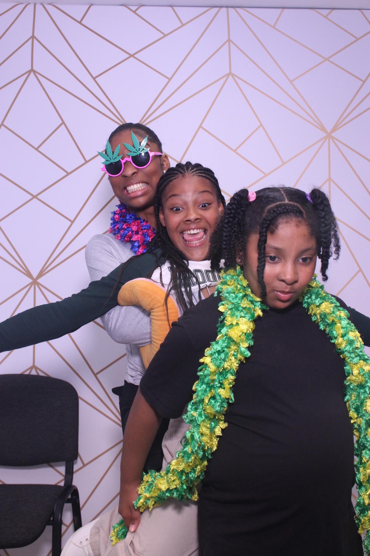 Tyiesha 15th Birthday  | View more photos from the event at gallery.magicimages.uk/u/MagicImages/Tyiesha-15th-Birthday