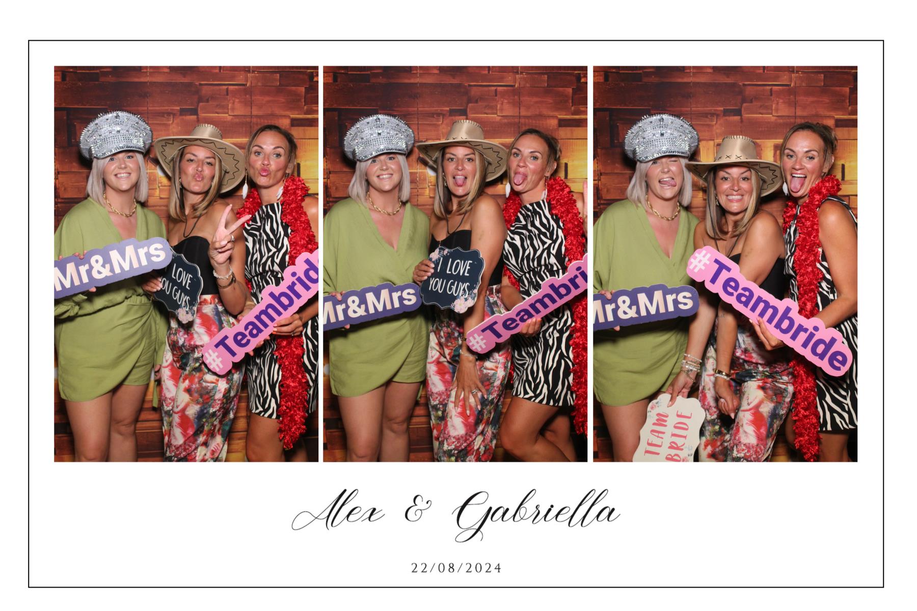 Alex & Gabrielle  | View more photos from the event at gallery.magicimages.uk/u/MagicImages/Alex-Gabrielle