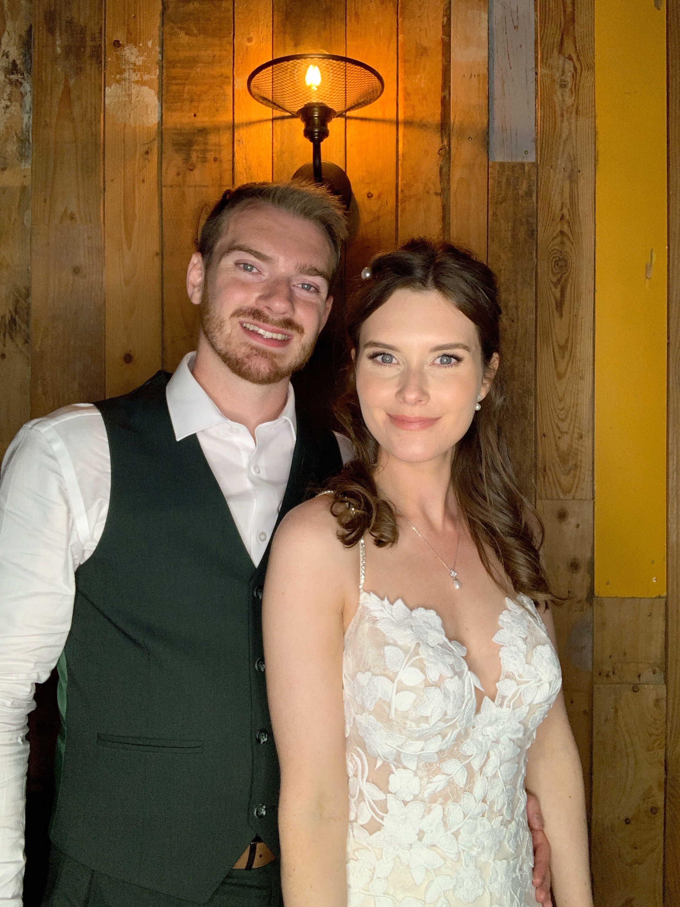 Amy & Richard  | View more photos from the event at gallery.magicimages.uk/u/MagicImages/Amy-Richard