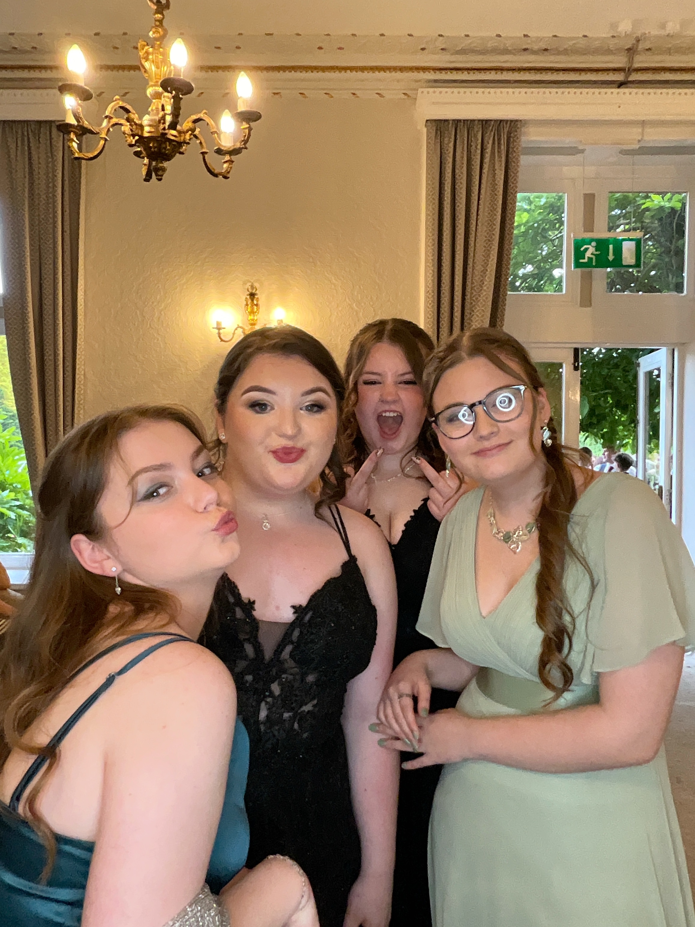 Baysgarth Prom  | View more photos from the event at gallery.magicimages.uk/u/MagicImages/Baysgarth-Prom