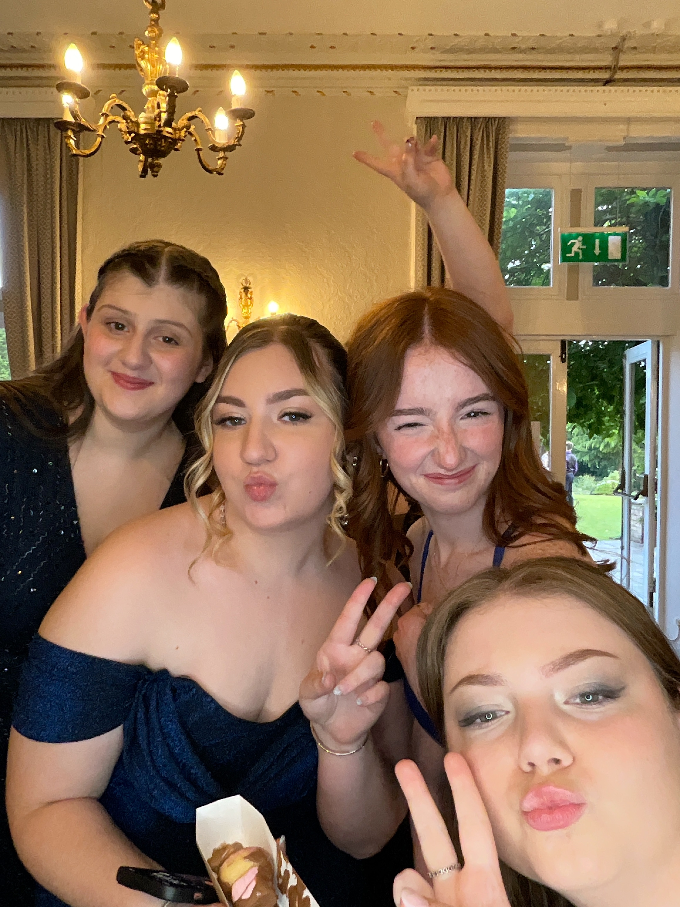 Baysgarth Prom  | View more photos from the event at gallery.magicimages.uk/u/MagicImages/Baysgarth-Prom