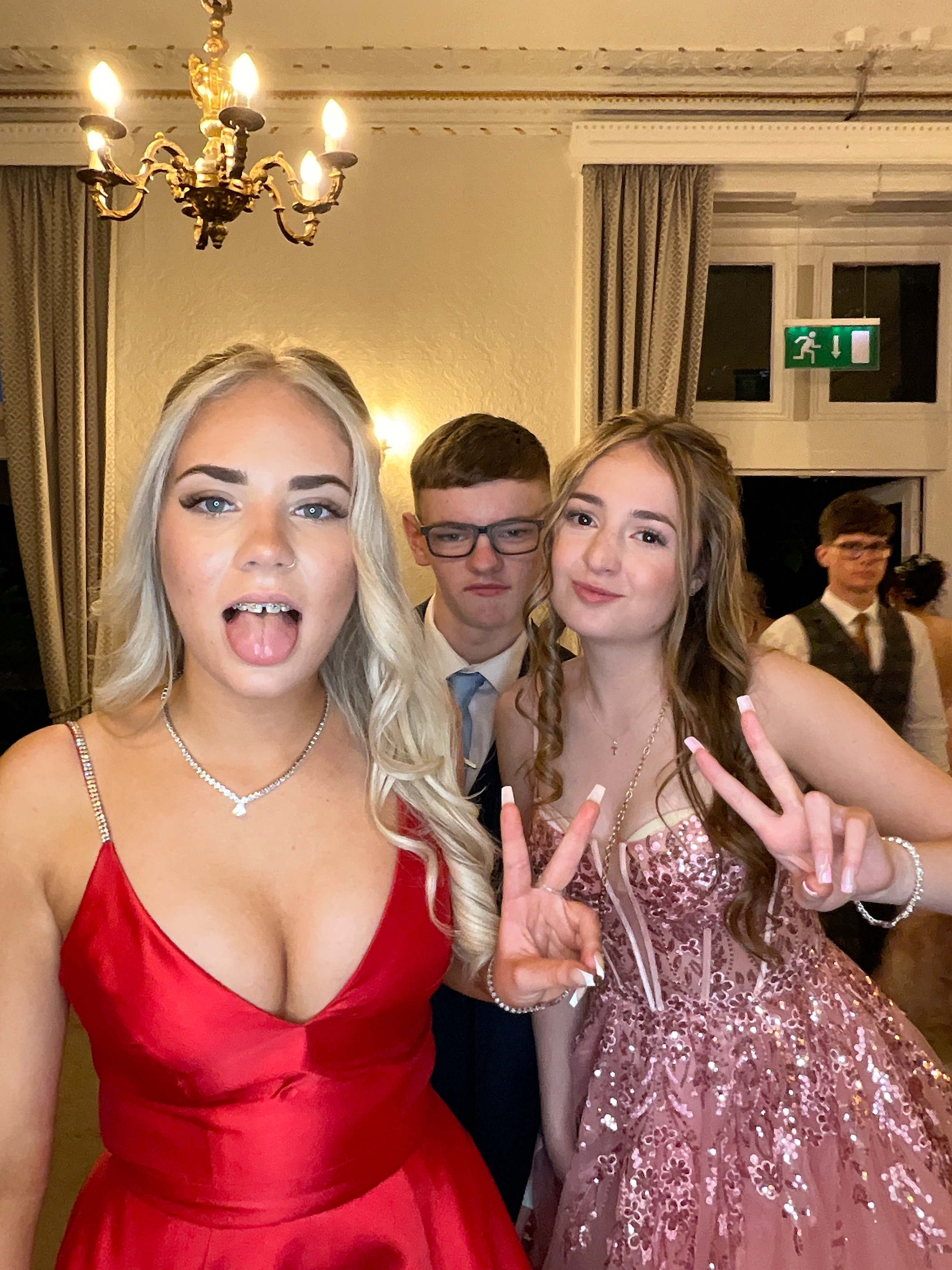 Baysgarth Prom  | View more photos from the event at gallery.magicimages.uk/u/MagicImages/Baysgarth-Prom