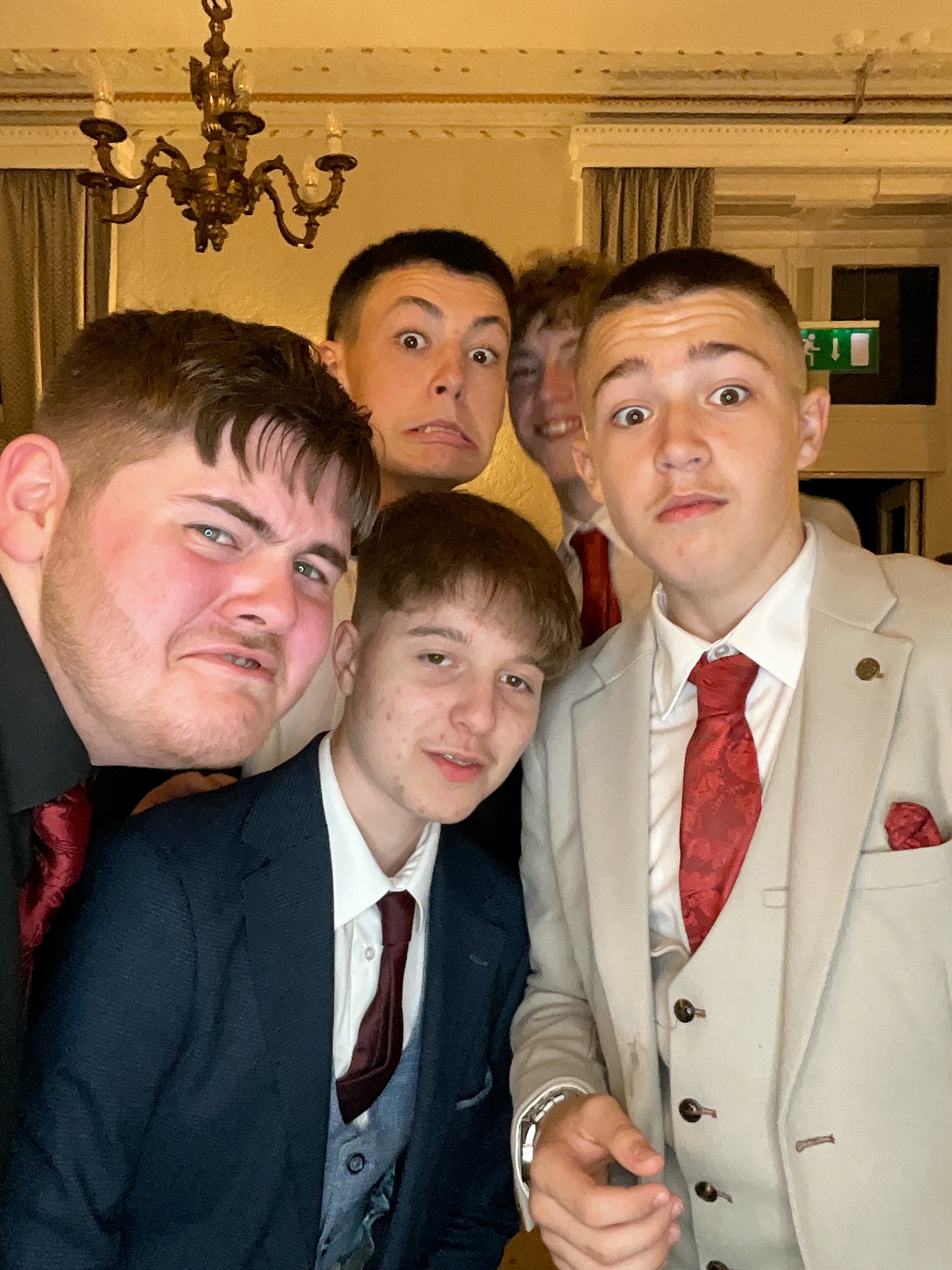 Baysgarth Prom  | View more photos from the event at gallery.magicimages.uk/u/MagicImages/Baysgarth-Prom