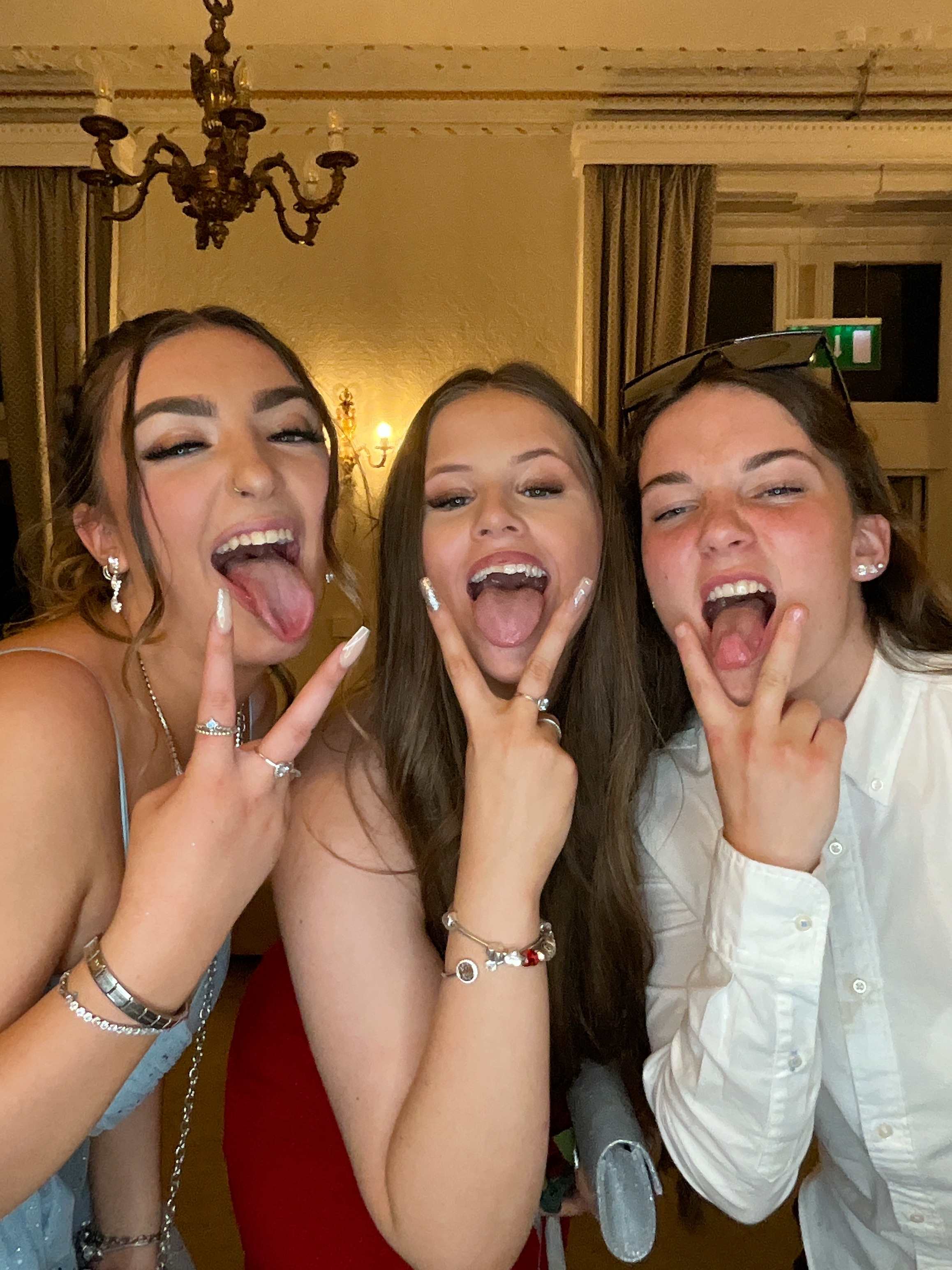 Baysgarth Prom  | View more photos from the event at gallery.magicimages.uk/u/MagicImages/Baysgarth-Prom