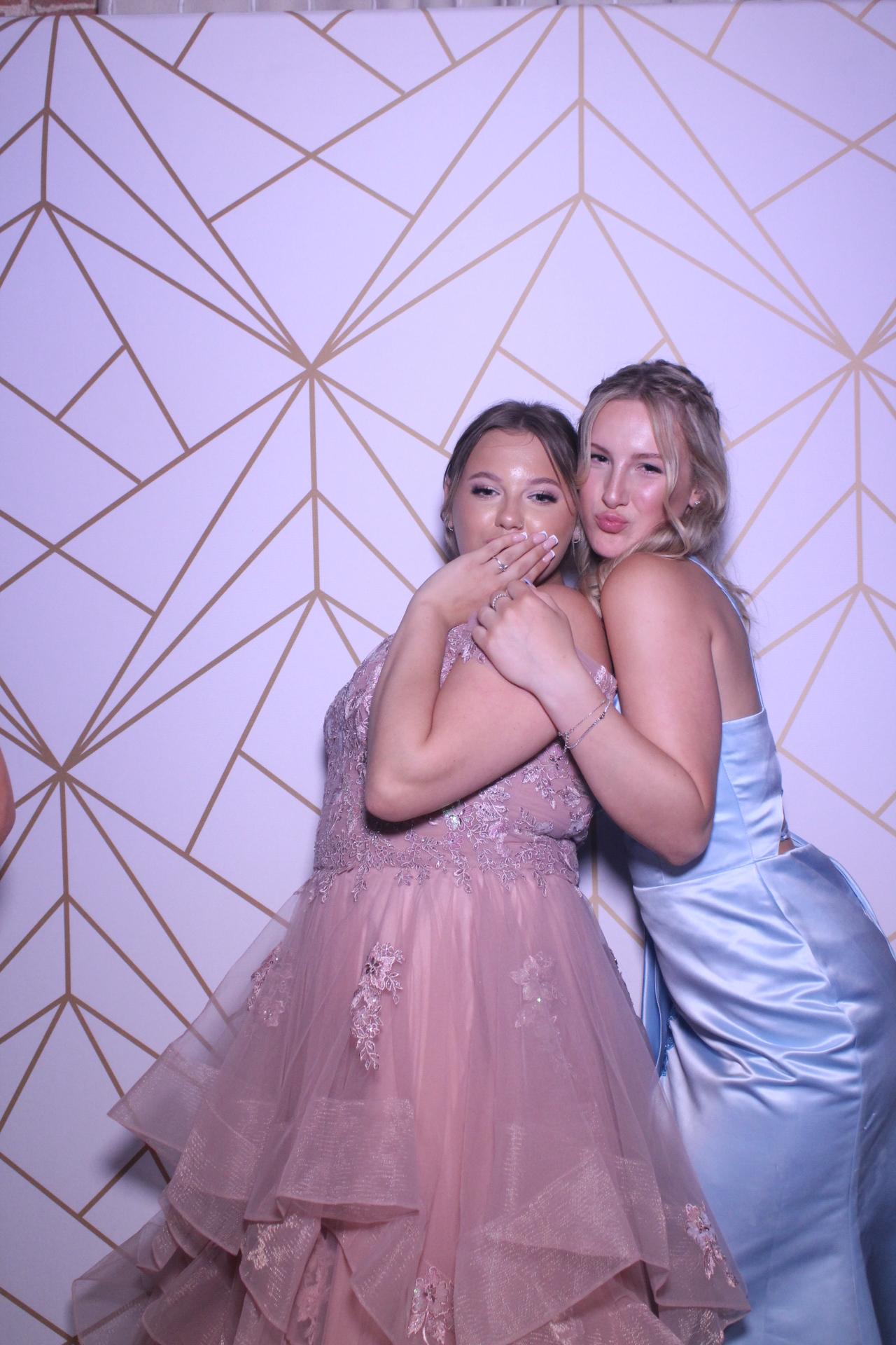 Beacon Prom  | View more photos from the event at gallery.magicimages.uk/u/MagicImages/Beacon-Prom