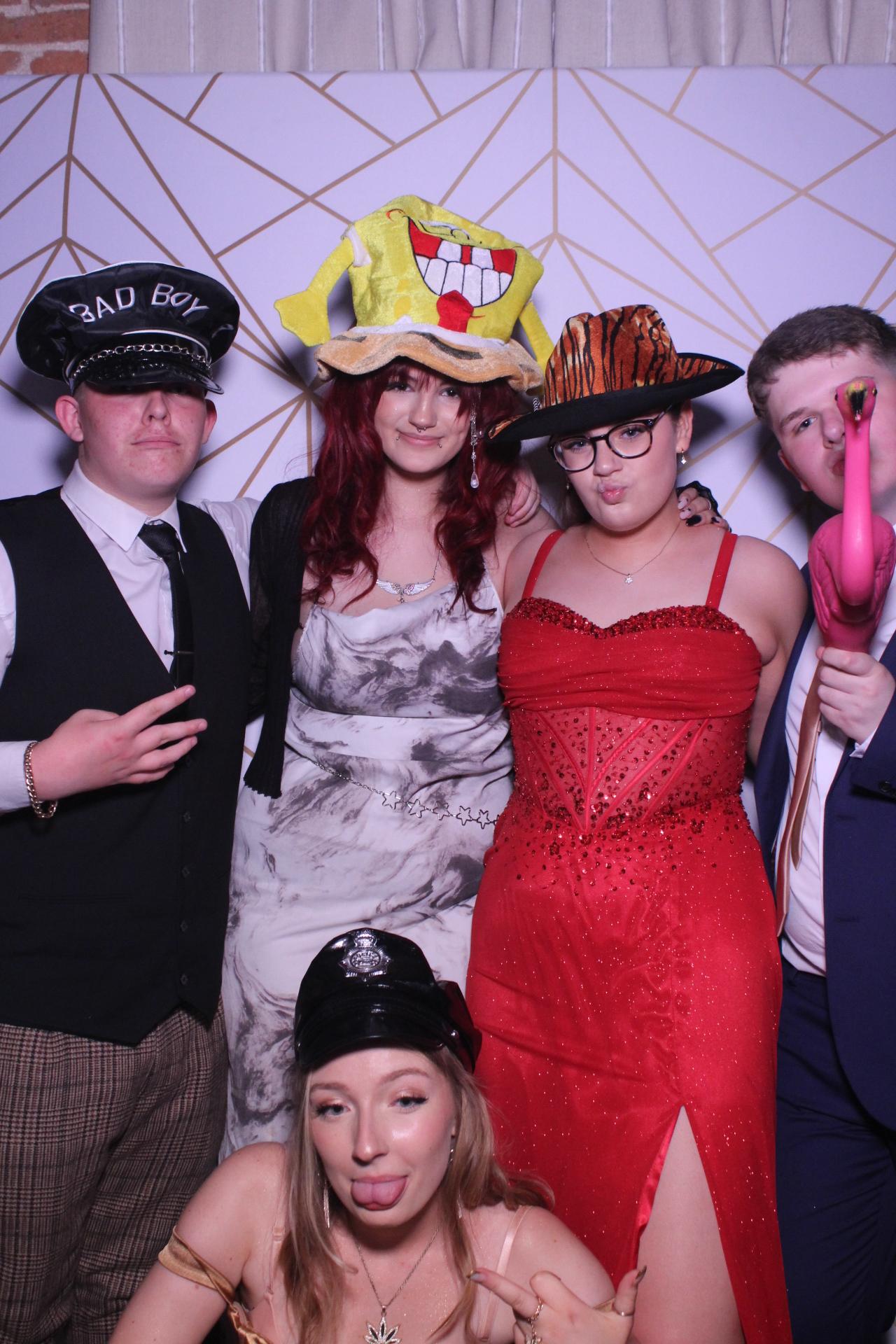 Beacon Prom  | View more photos from the event at gallery.magicimages.uk/u/MagicImages/Beacon-Prom
