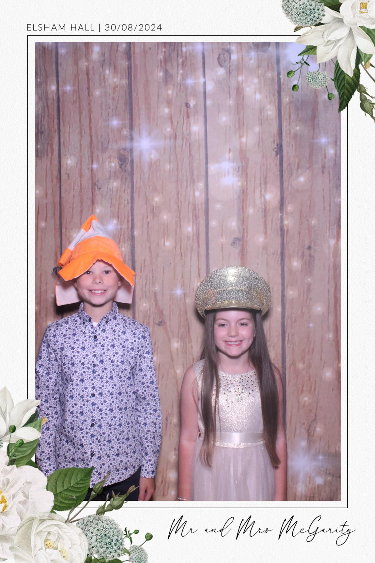 Ben and Aimee | View more photos from the event at gallery.magicimages.uk/u/MagicImages/Ben-and-Aimee