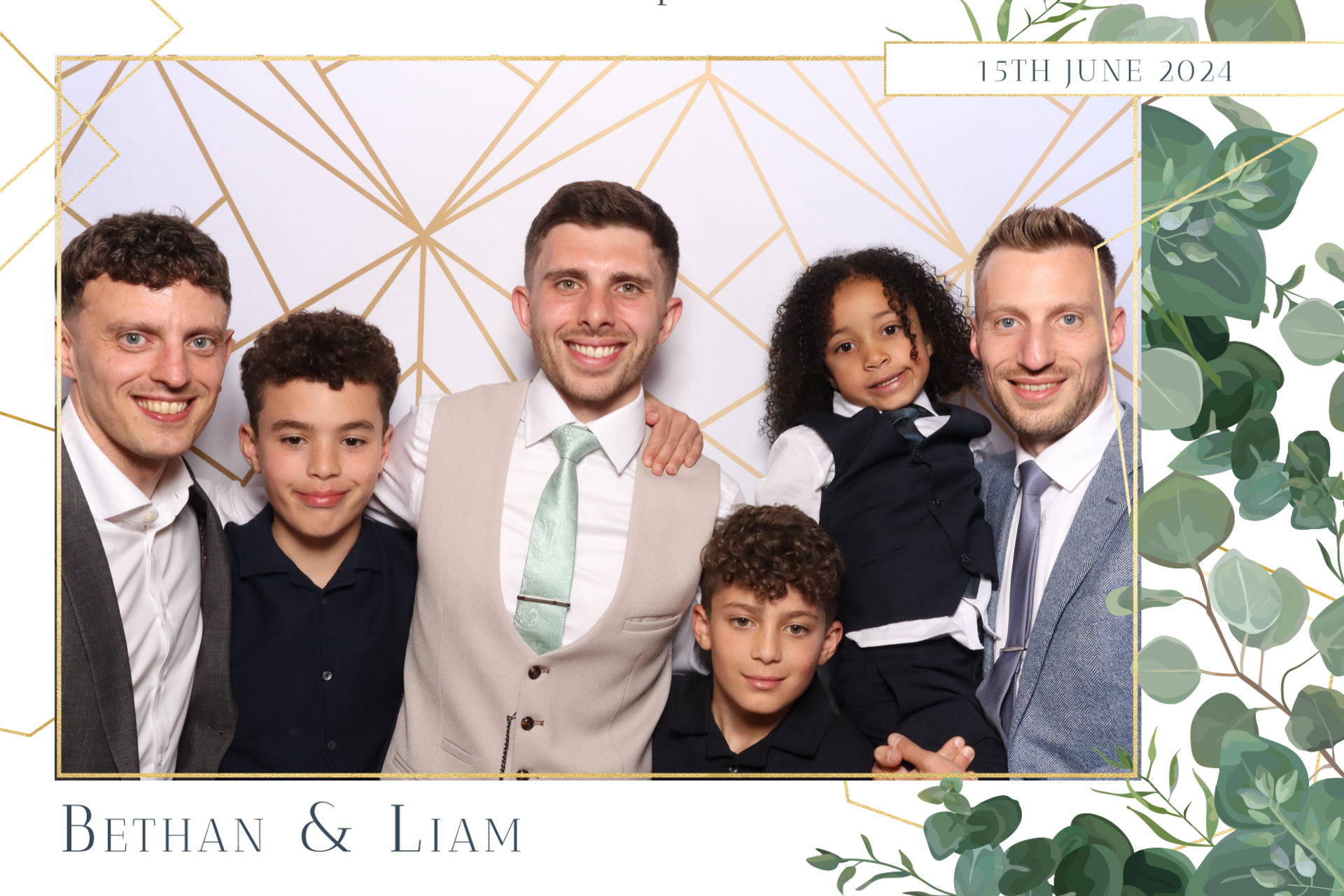 Bethan & Liam  | View more photos from the event at gallery.magicimages.uk/u/MagicImages/Bethan-Liam
