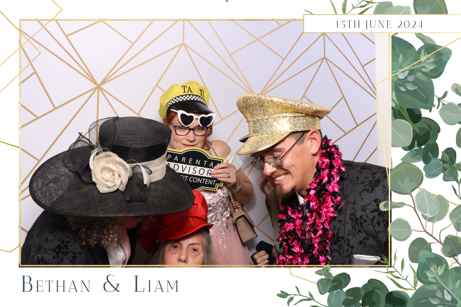Bethan & Liam  | View more photos from the event at gallery.magicimages.uk/u/MagicImages/Bethan-Liam
