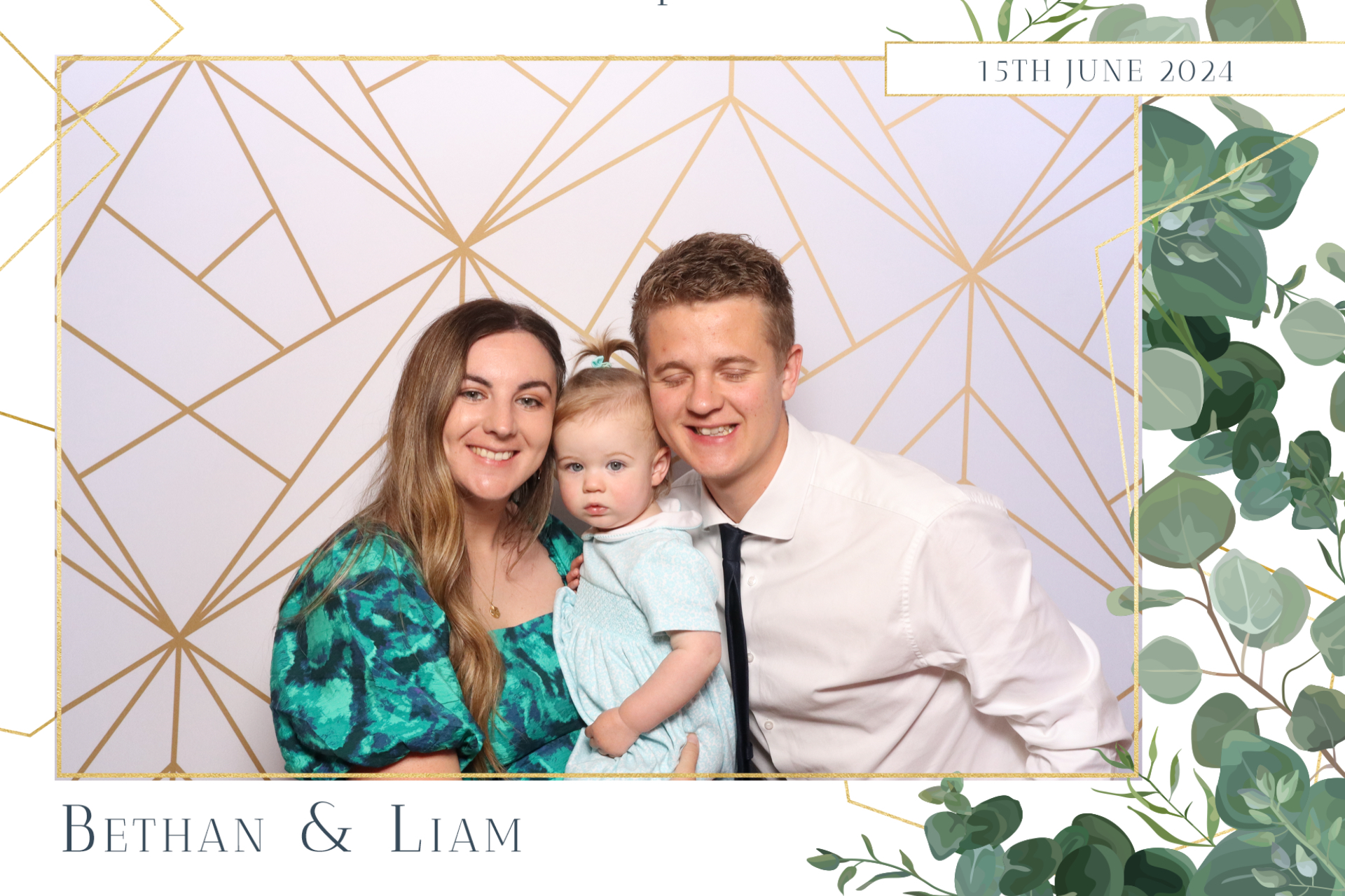Bethan & Liam  | View more photos from the event at gallery.magicimages.uk/u/MagicImages/Bethan-Liam