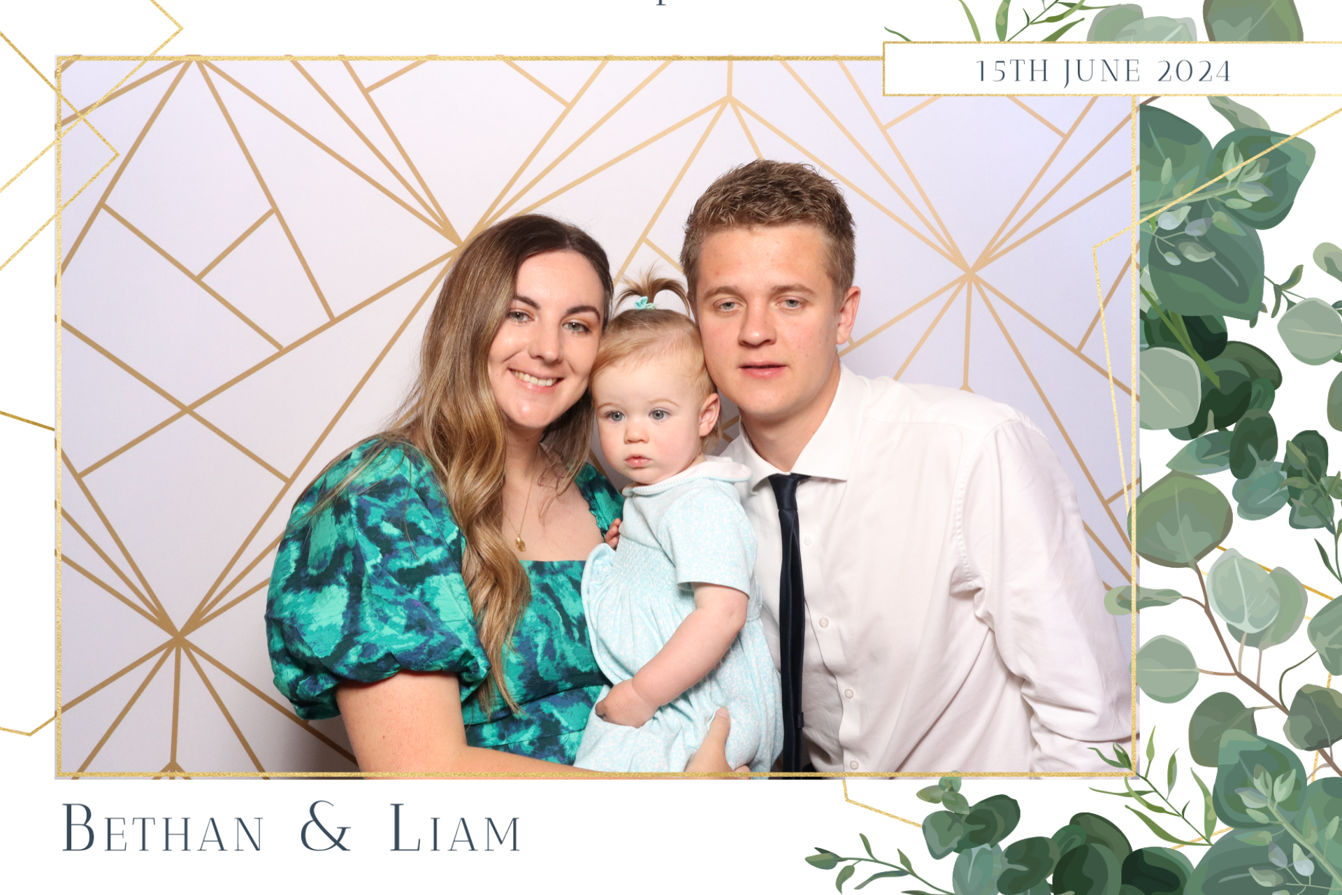 Bethan & Liam  | View more photos from the event at gallery.magicimages.uk/u/MagicImages/Bethan-Liam