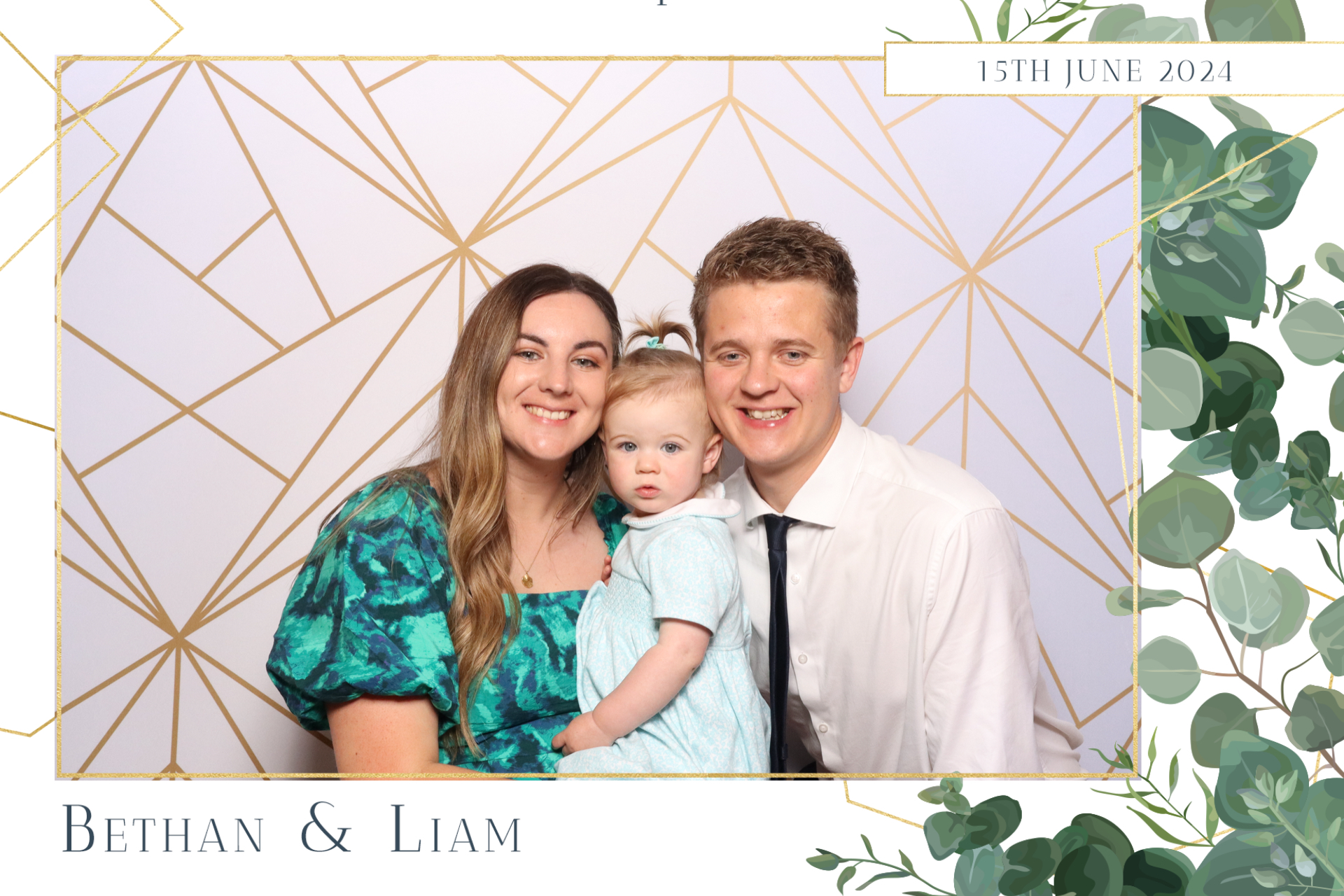 Bethan & Liam  | View more photos from the event at gallery.magicimages.uk/u/MagicImages/Bethan-Liam