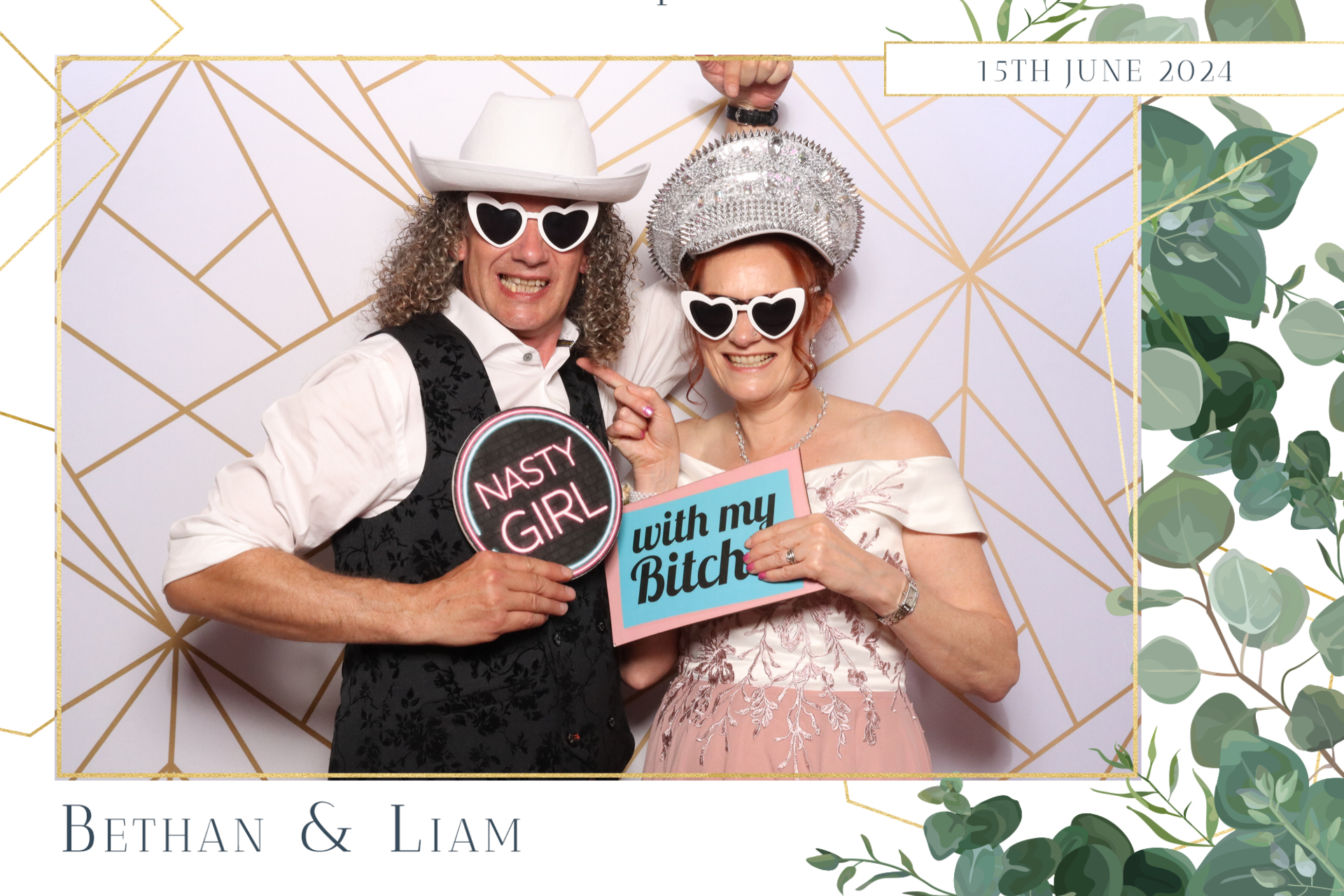 Bethan & Liam  | View more photos from the event at gallery.magicimages.uk/u/MagicImages/Bethan-Liam