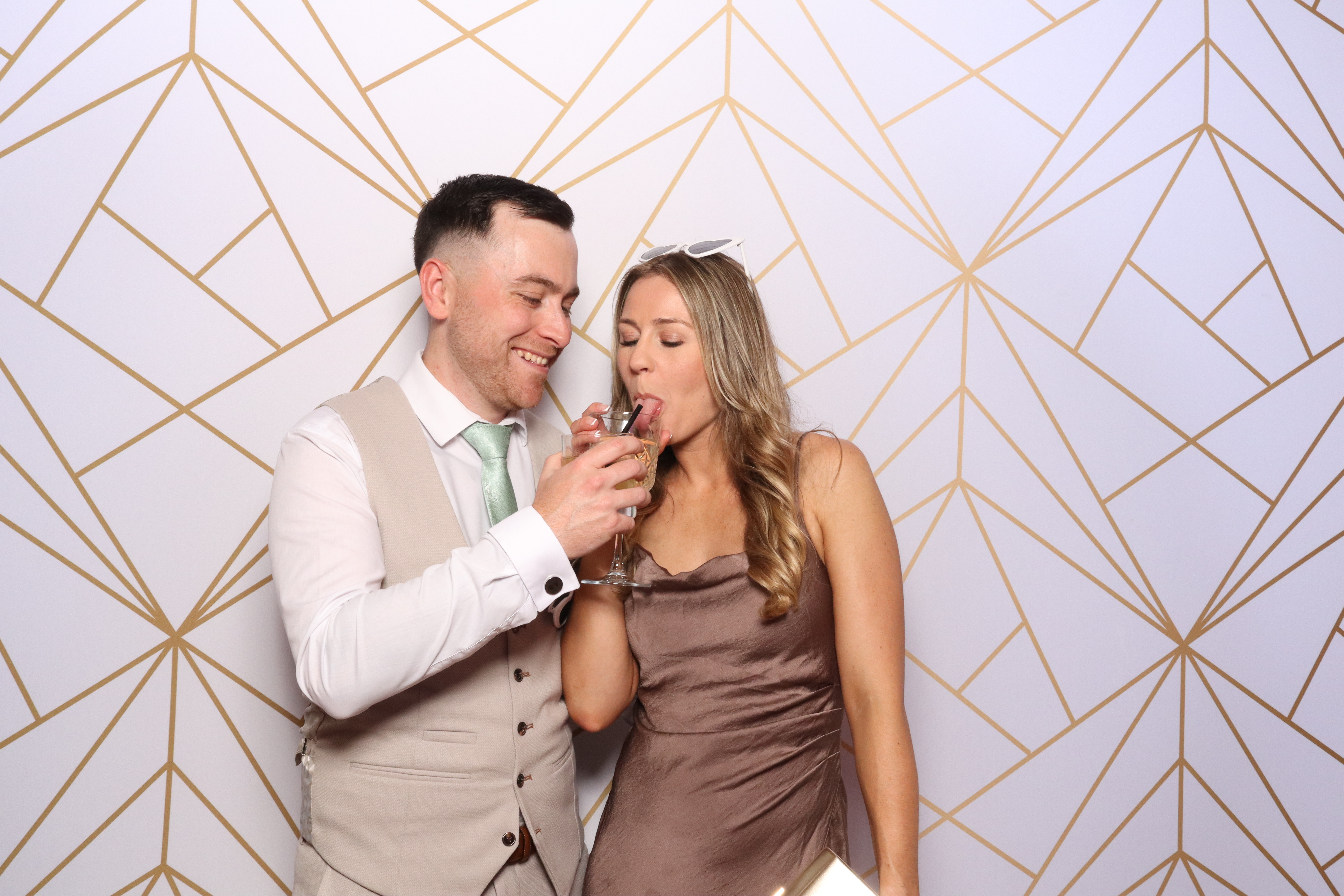 Bethan & Liam  | View more photos from the event at gallery.magicimages.uk/u/MagicImages/Bethan-Liam
