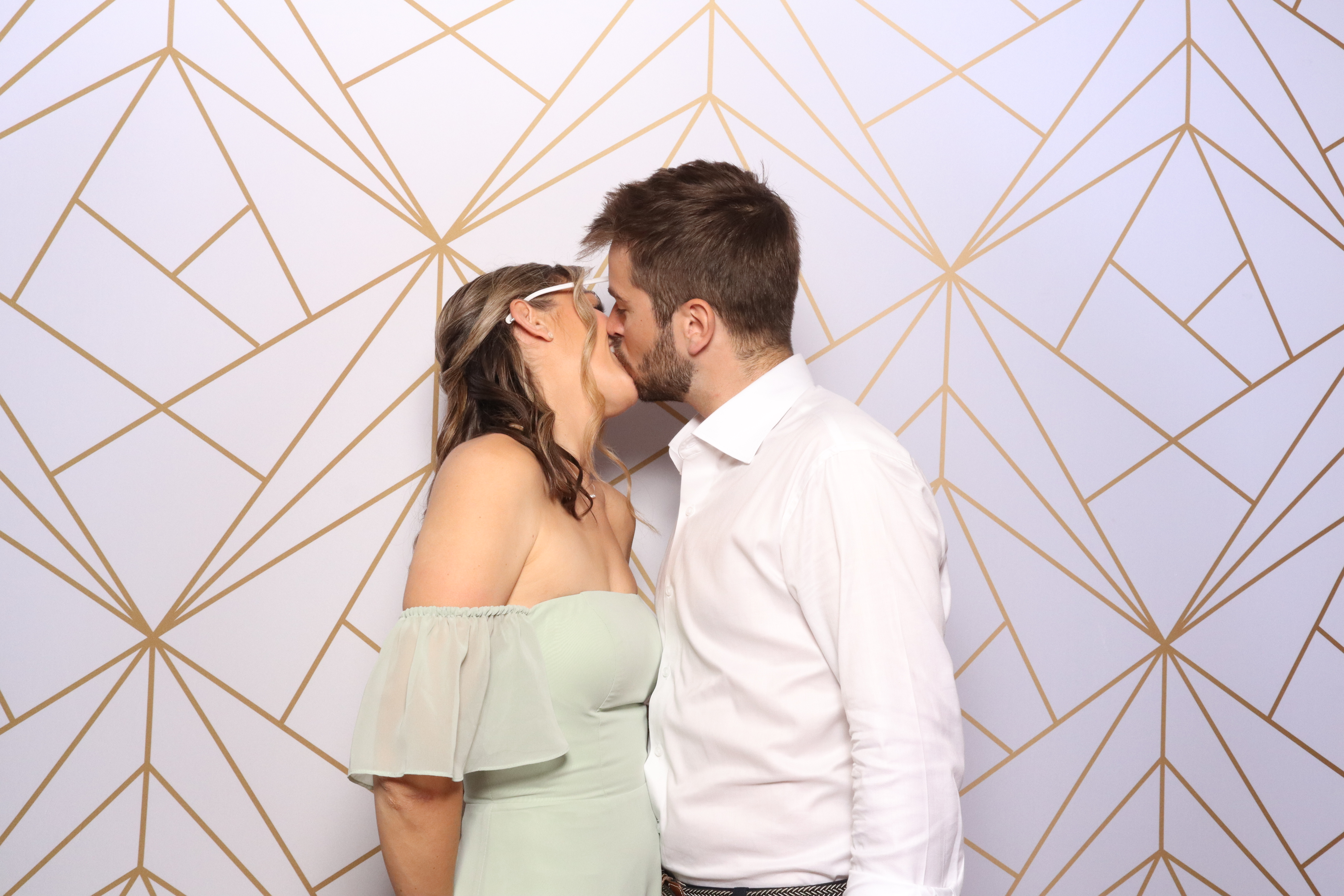 Bethan & Liam  | View more photos from the event at gallery.magicimages.uk/u/MagicImages/Bethan-Liam