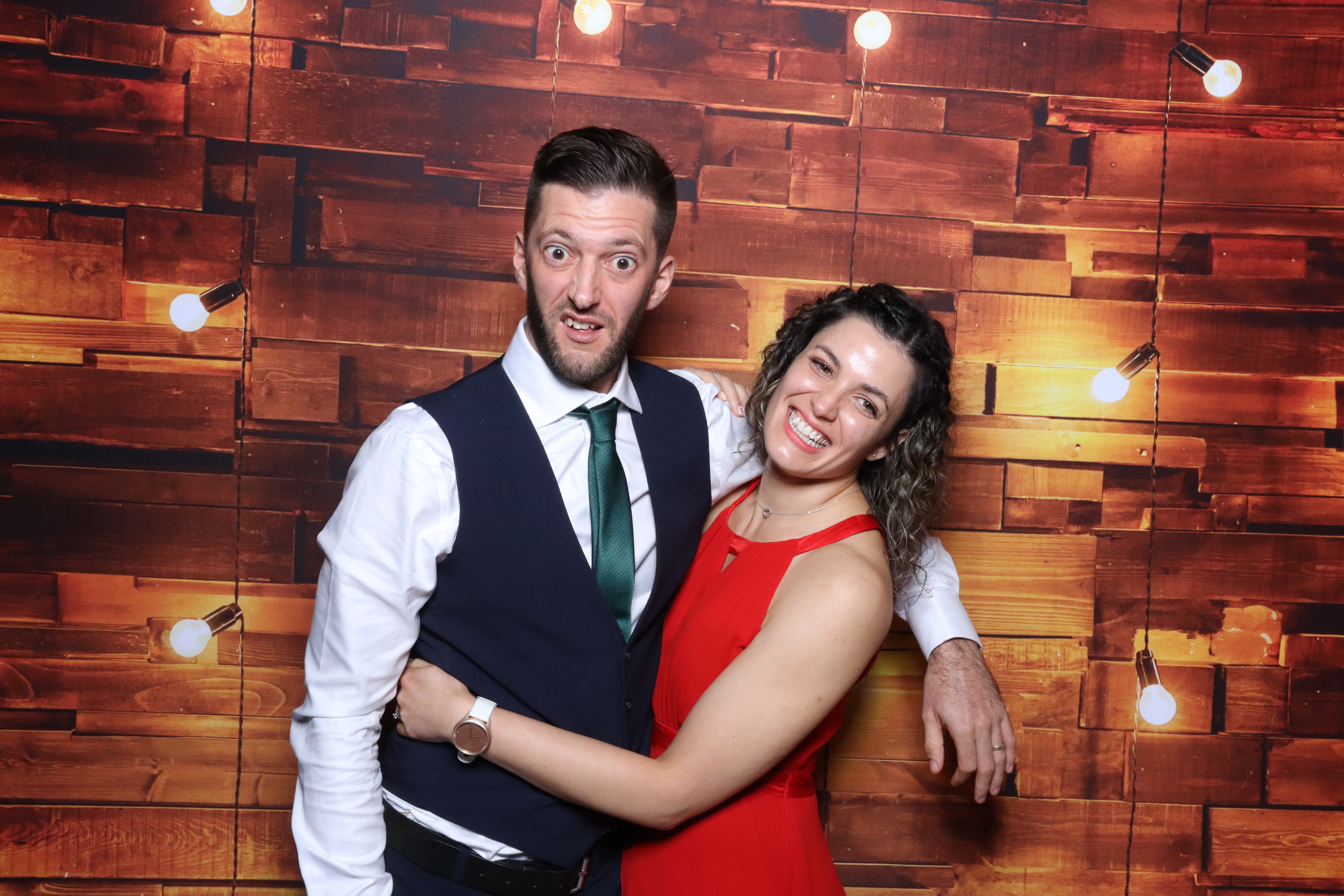 Cameron & Leanne  | View more photos from the event at gallery.magicimages.uk/u/MagicImages/Cameron-Leanne
