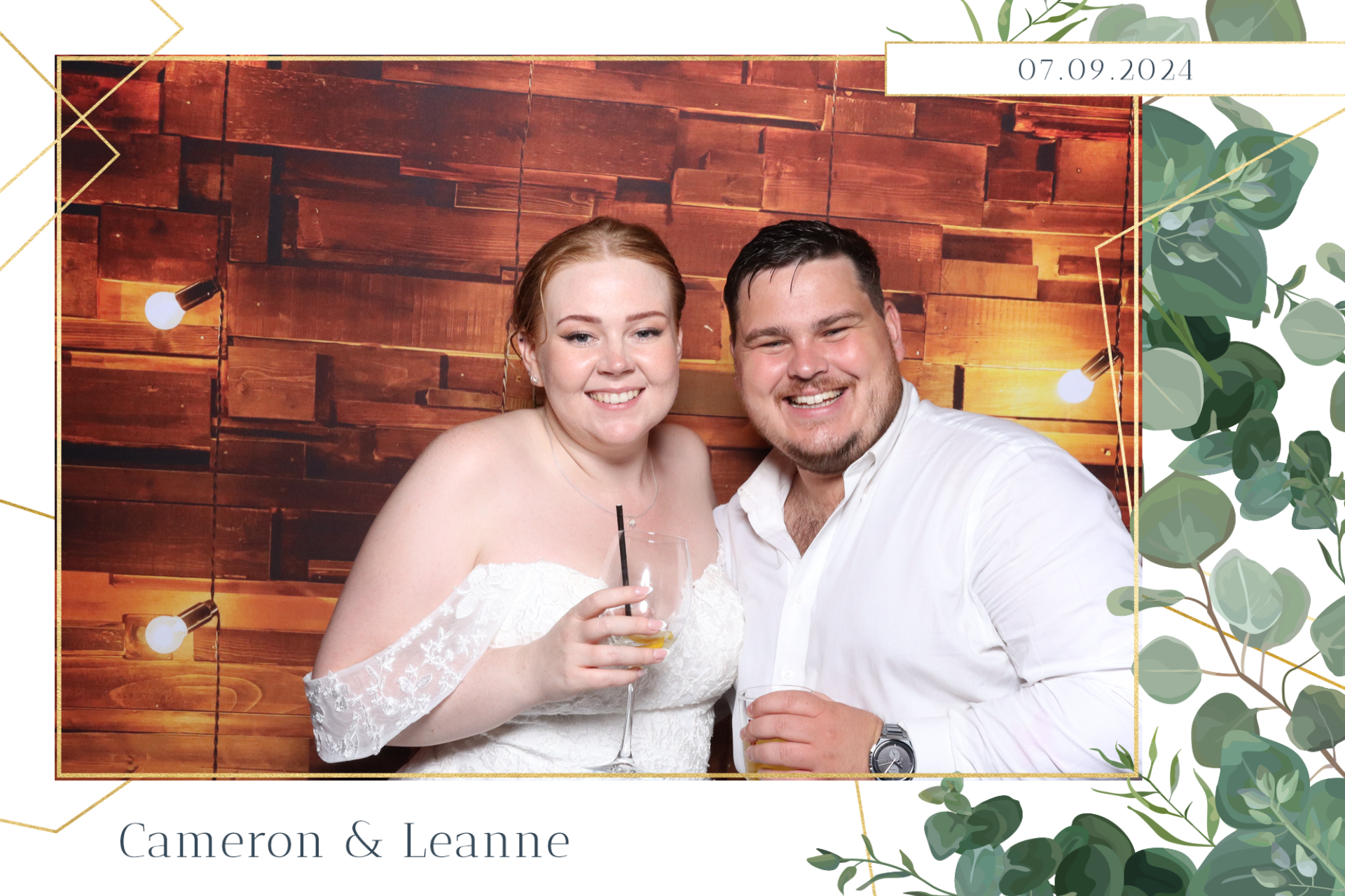 Cameron & Leanne  | View more photos from the event at gallery.magicimages.uk/u/MagicImages/Cameron-Leanne