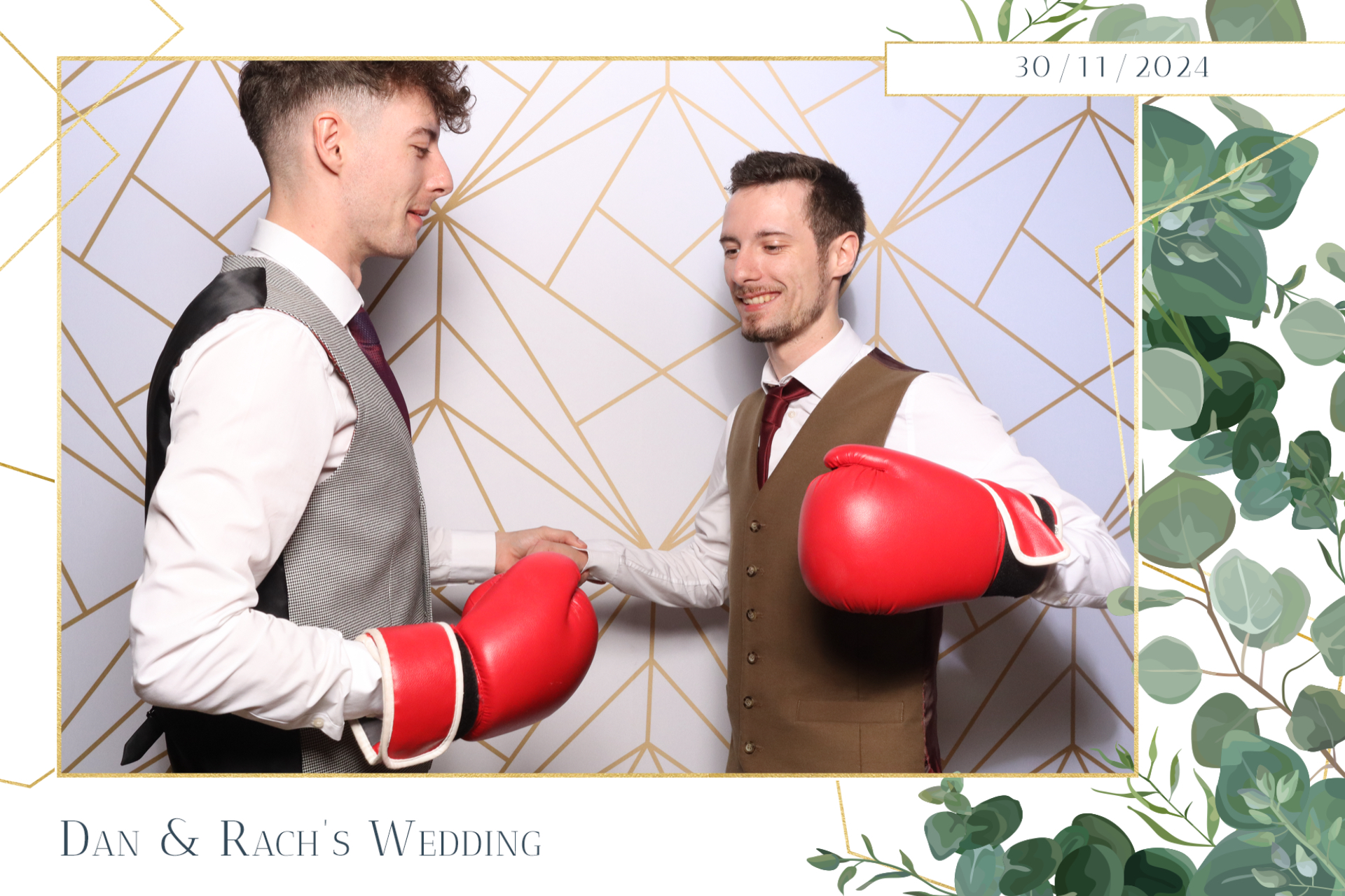 Dan & Rachel  | View more photos from the event at gallery.magicimages.uk/u/MagicImages/Dan-Rachel