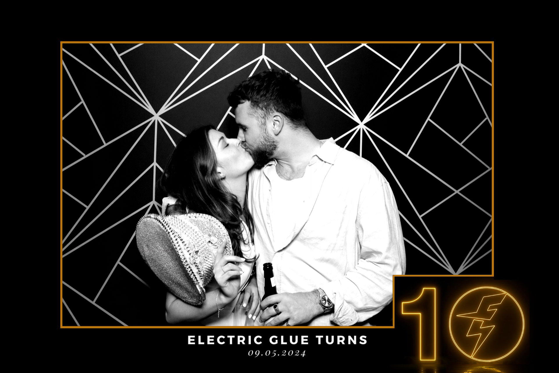 Electric Glue Turns 10  | View more photos from the event at gallery.magicimages.uk/u/MagicImages/Electric-Glue-Turns-10