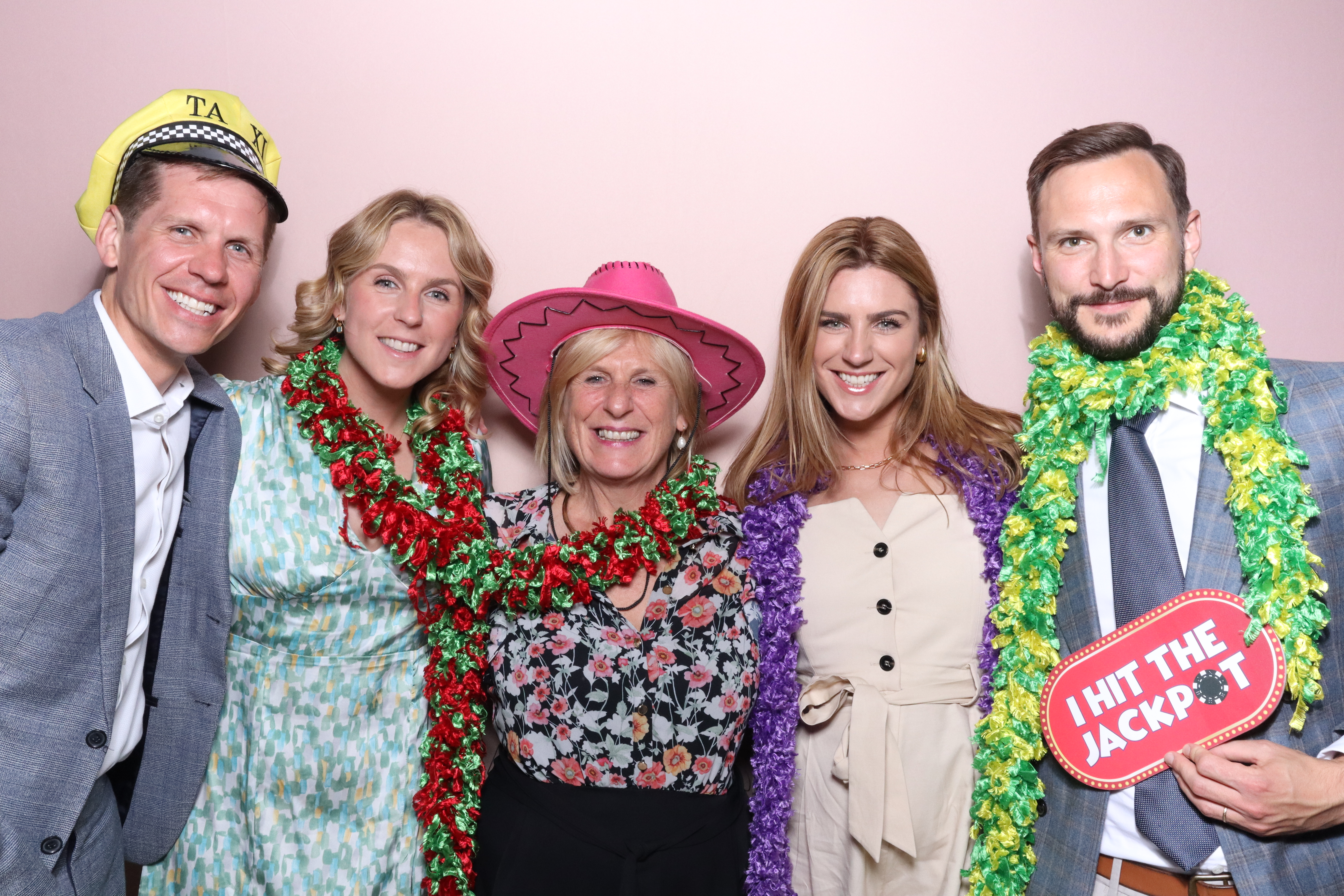 Emily & Charlie's wedding party  | View more photos from the event at gallery.magicimages.uk/u/MagicImages/Emily-Charlies-wedding-party