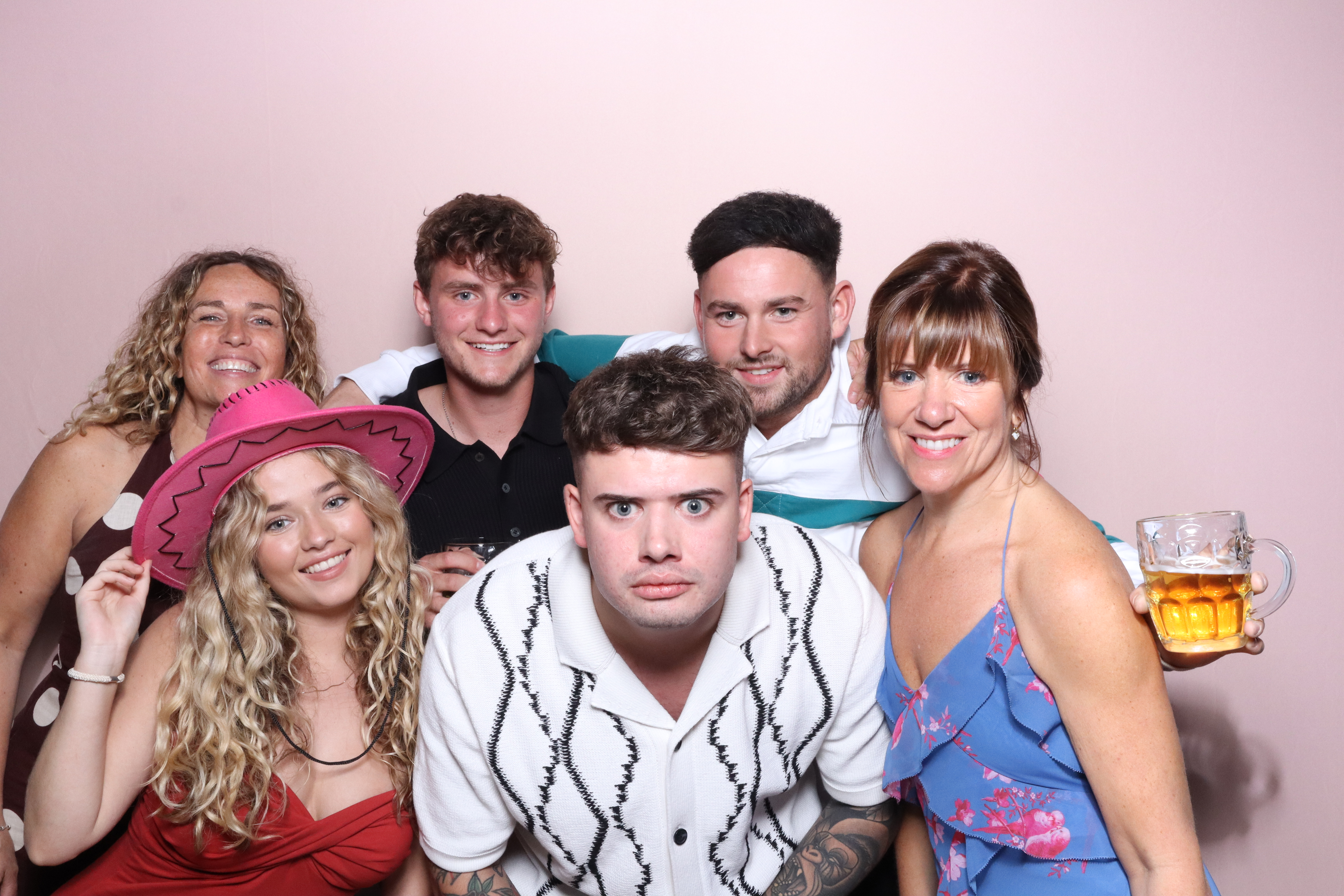 Emily & Charlie's wedding party  | View more photos from the event at gallery.magicimages.uk/u/MagicImages/Emily-Charlies-wedding-party